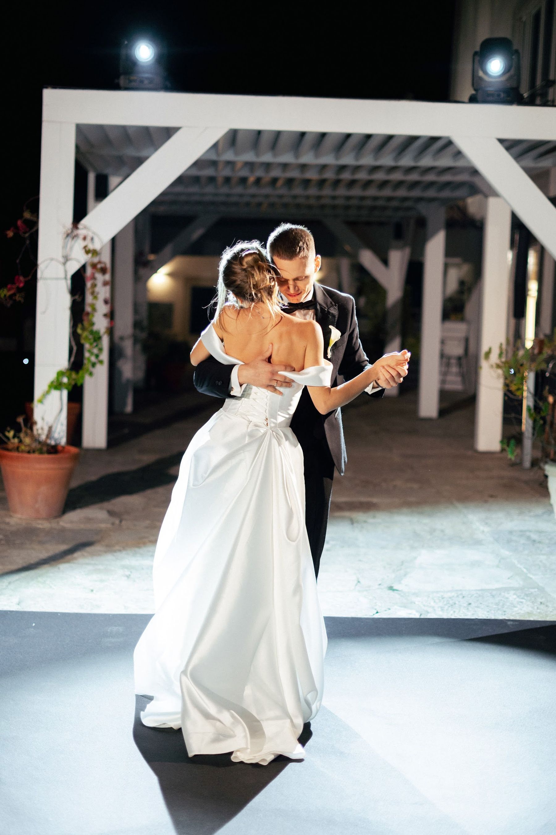 Mila &amp; Andrei's "Expensive Simplicity" Wedding at Hotel Casa Palmela, Portugal photo