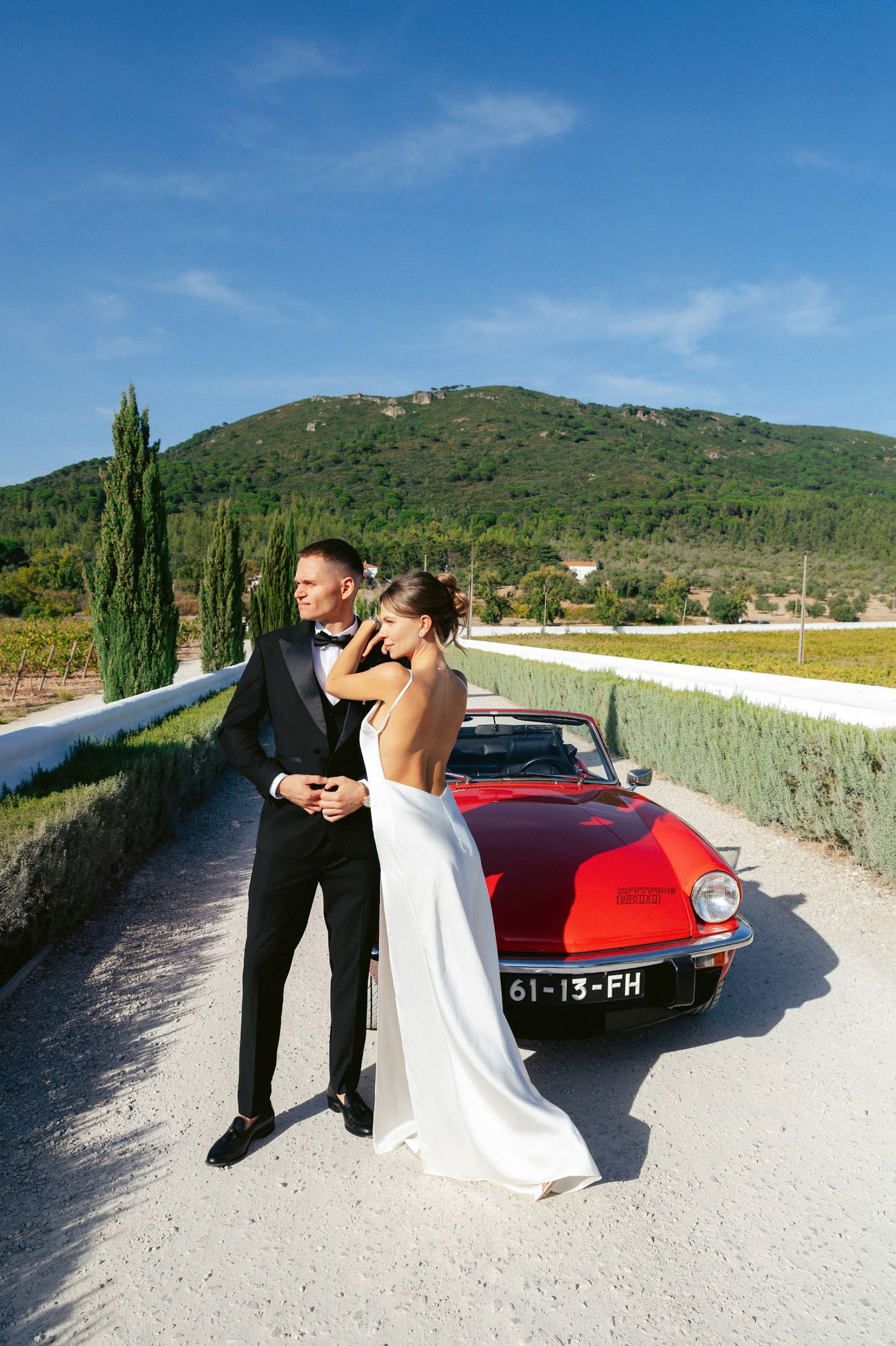 Mila &amp; Andrei's "Expensive Simplicity" Wedding at Hotel Casa Palmela, Portugal photo