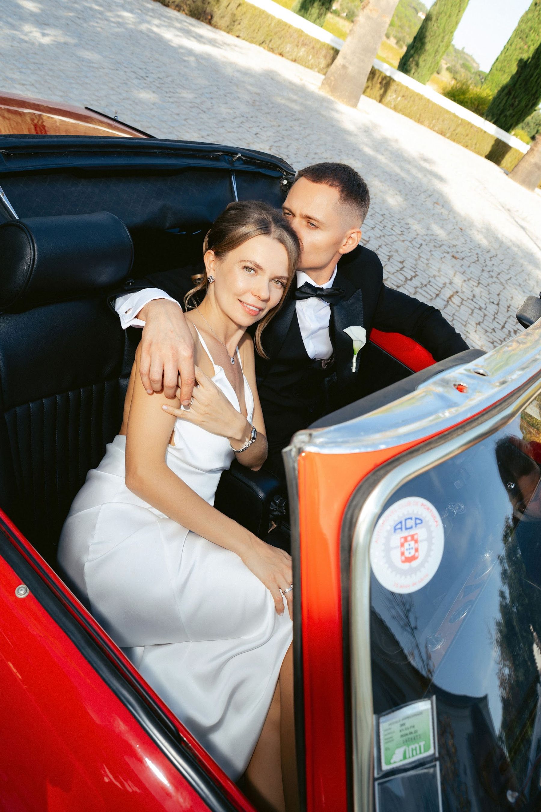 Mila &amp; Andrei's "Expensive Simplicity" Wedding at Hotel Casa Palmela, Portugal photo