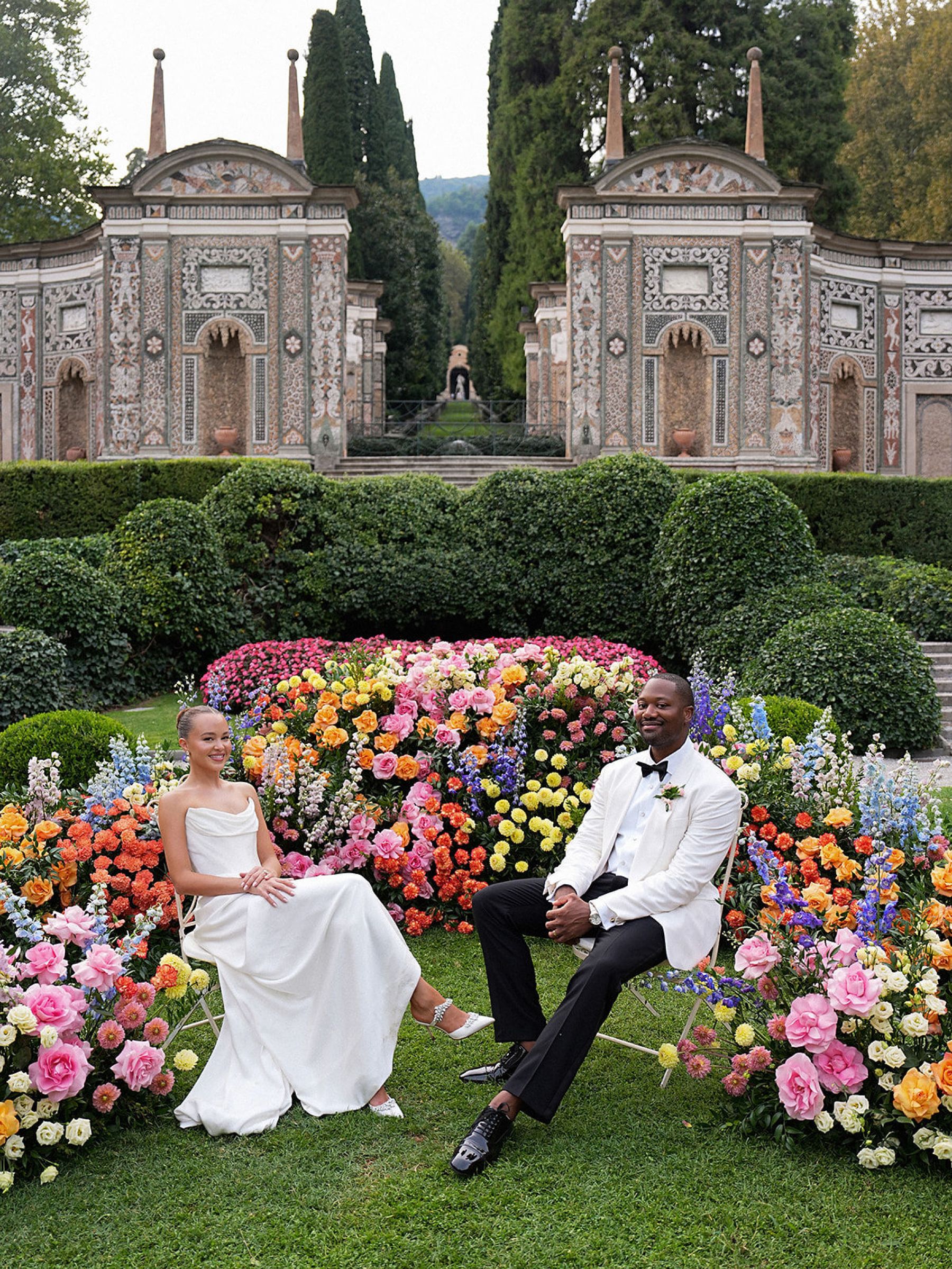 Madison &amp; Rotimi's Wedding at Villa D'Este: One Wooden Boat, 125 Guests, and Florals Nobody Expected photo