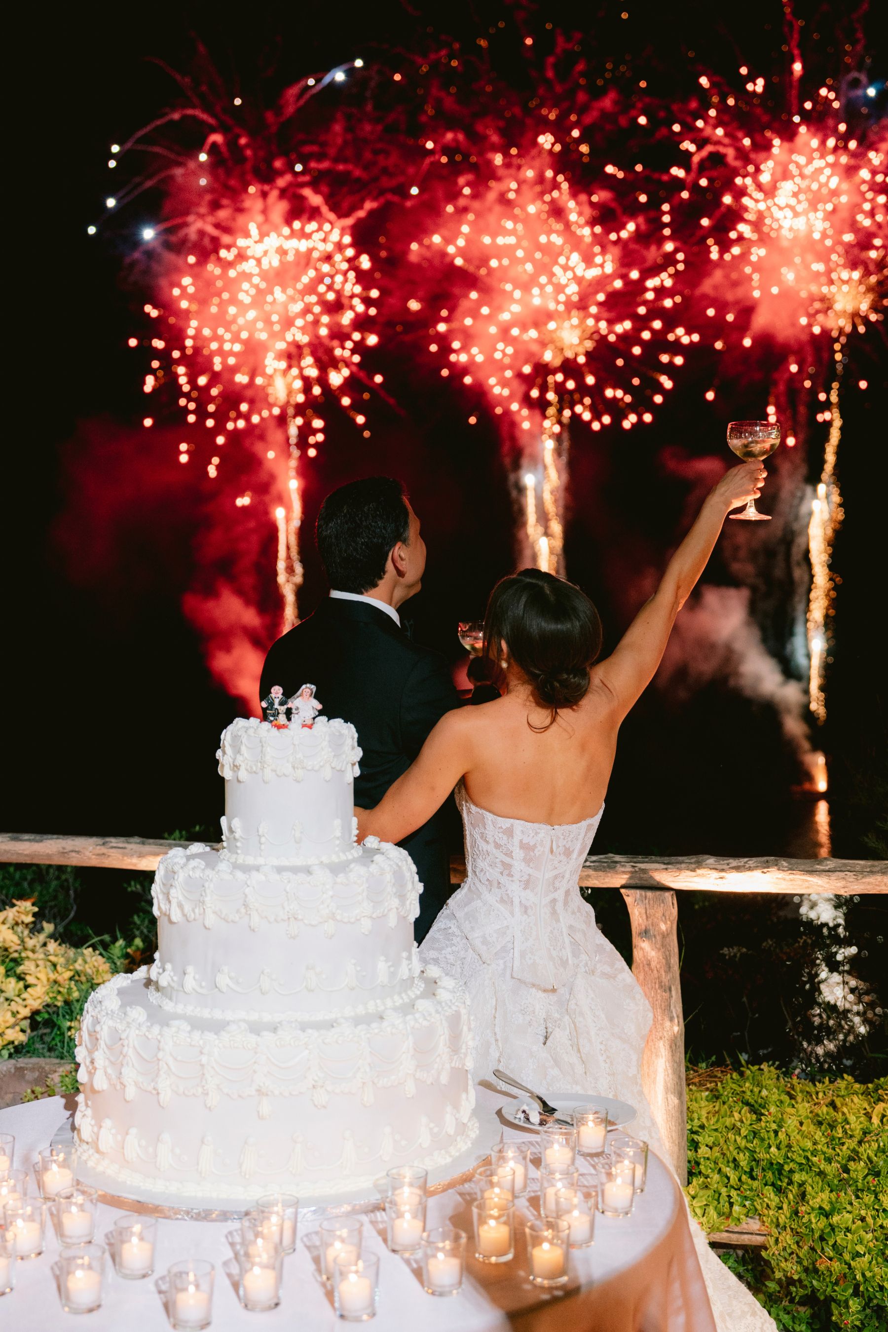 A Train Strike, a Bag of Chips, and a Cloudless Sky: Casey &amp; Anthony's Wedding at Mezzatorre photo