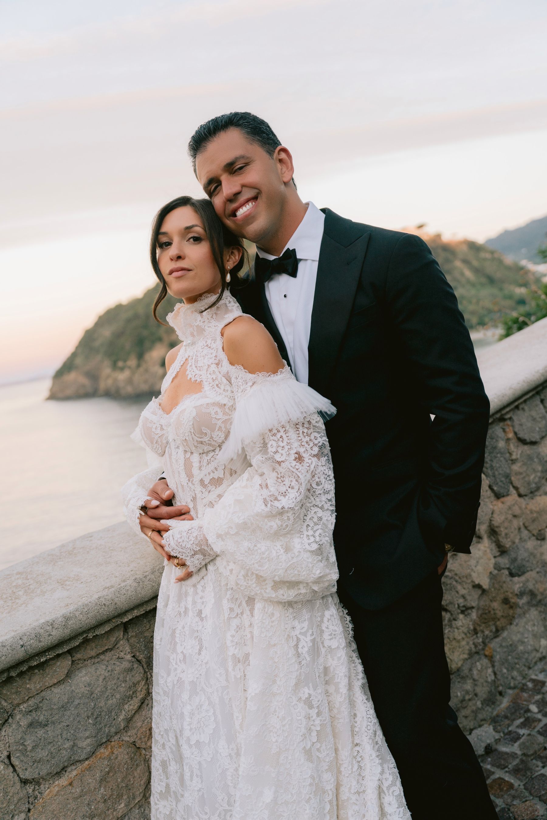 A Train Strike, a Bag of Chips, and a Cloudless Sky: Casey &amp; Anthony's Wedding at Mezzatorre photo