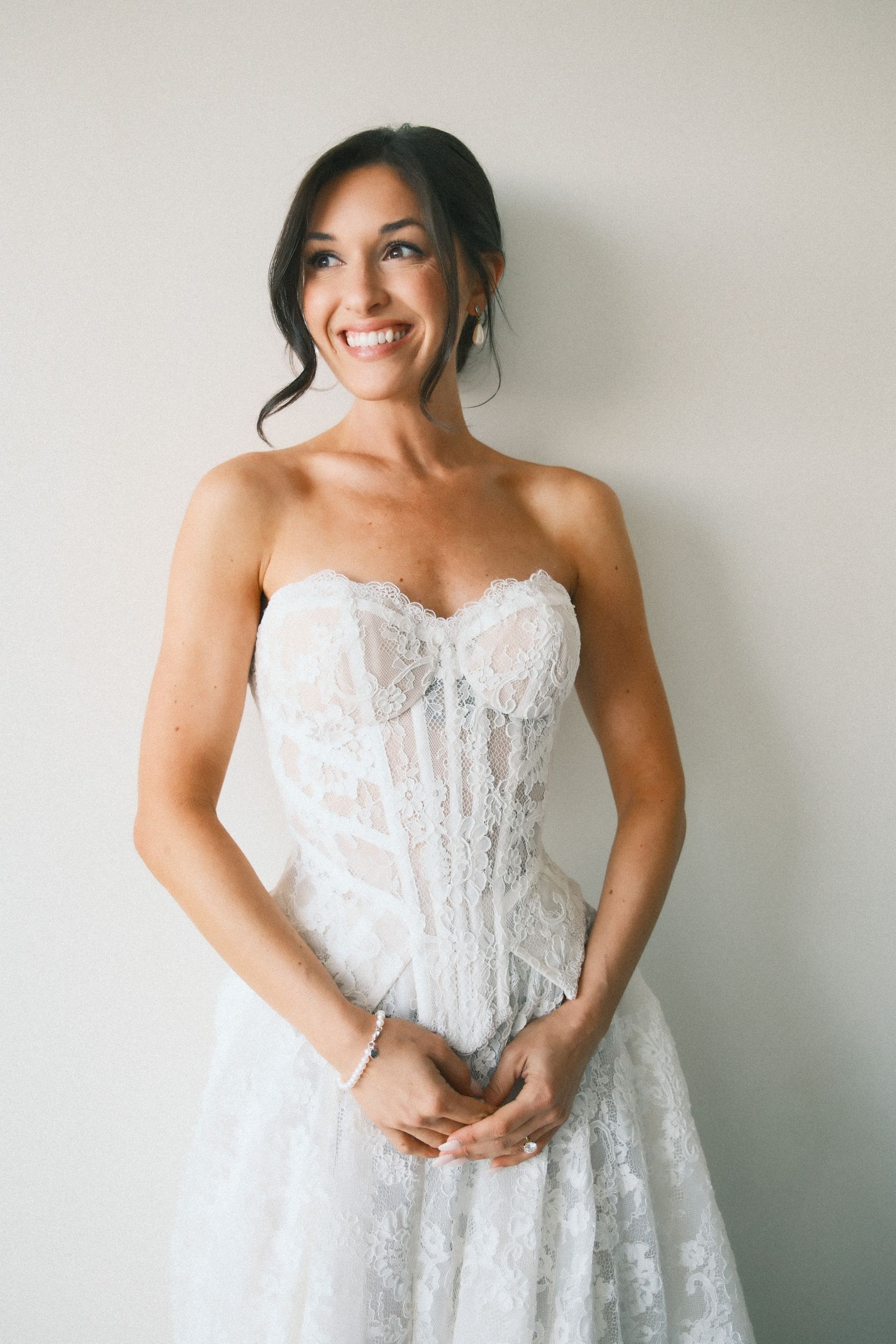 A Train Strike, a Bag of Chips, and a Cloudless Sky: Casey &amp; Anthony's Wedding at Mezzatorre photo
