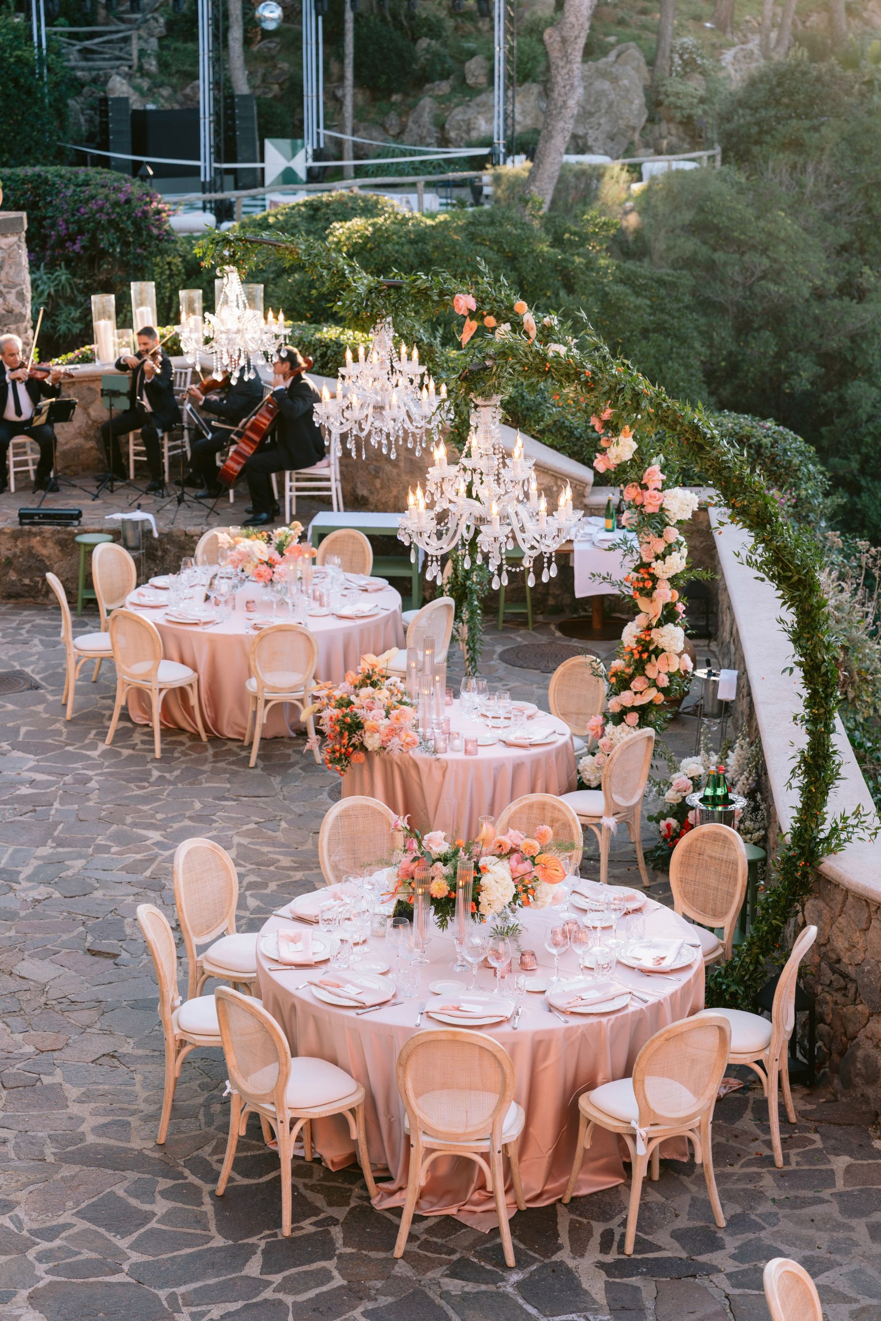 A Train Strike, a Bag of Chips, and a Cloudless Sky: Casey &amp; Anthony's Wedding at Mezzatorre photo
