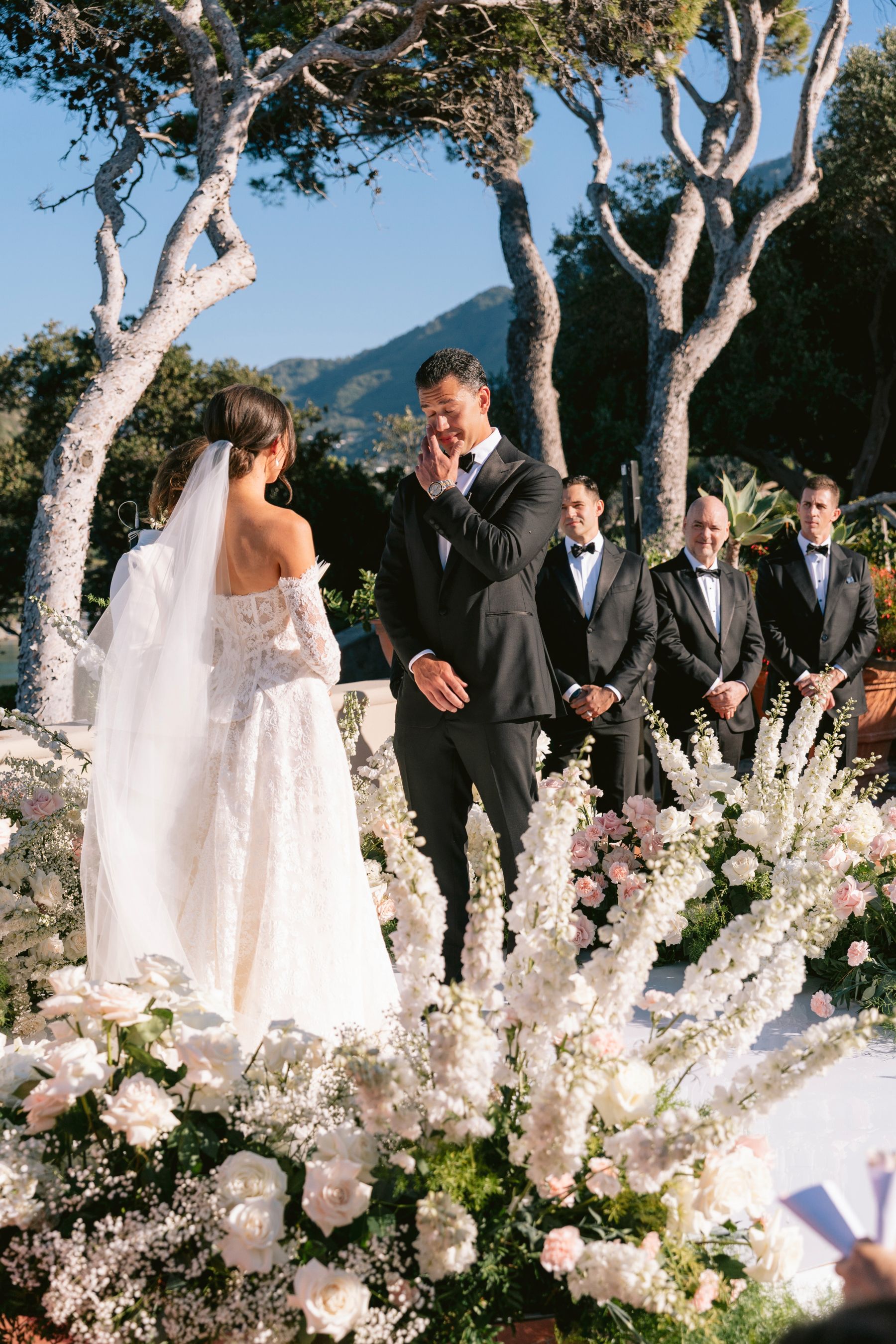 A Train Strike, a Bag of Chips, and a Cloudless Sky: Casey &amp; Anthony's Wedding at Mezzatorre photo