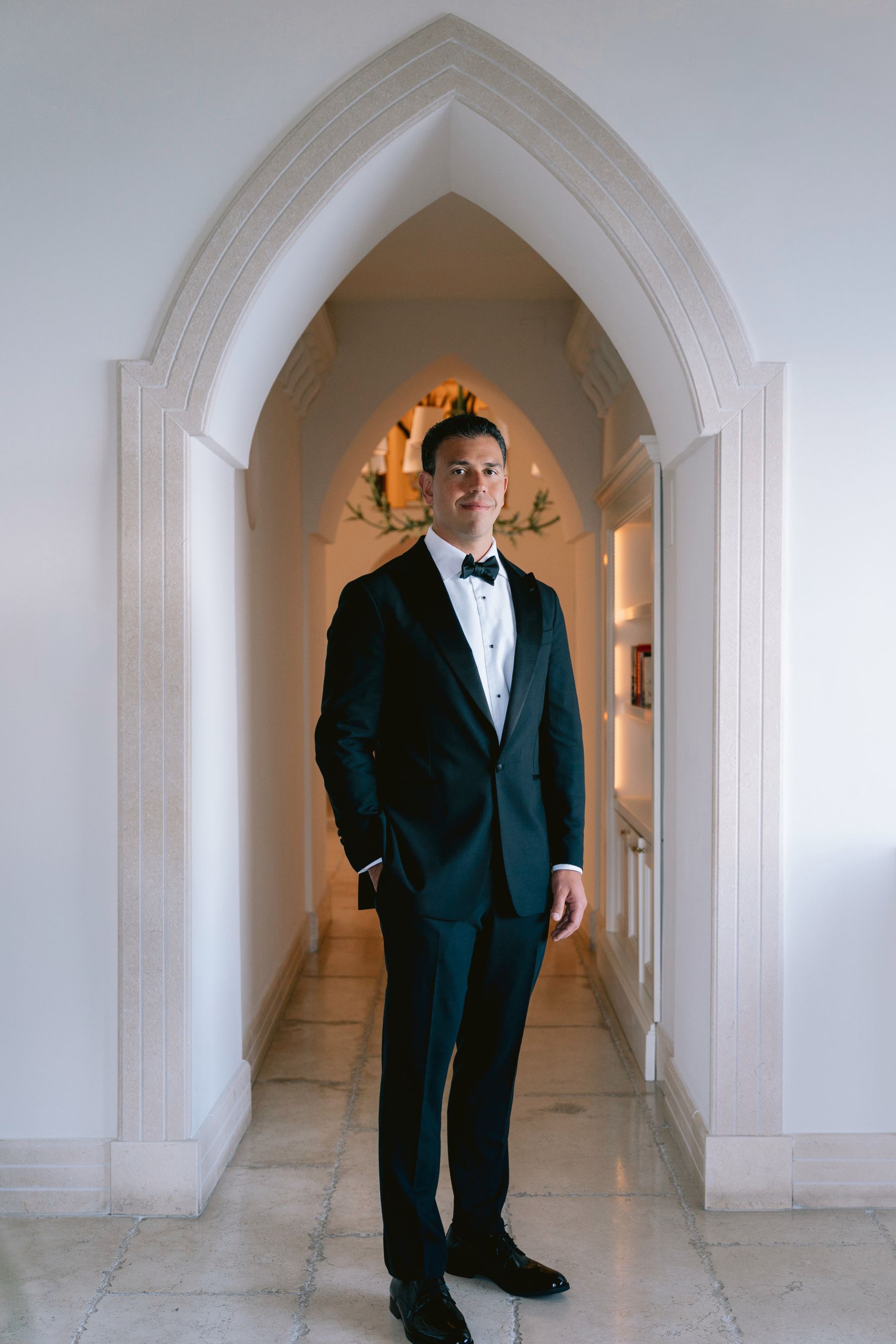 A Train Strike, a Bag of Chips, and a Cloudless Sky: Casey &amp; Anthony's Wedding at Mezzatorre photo