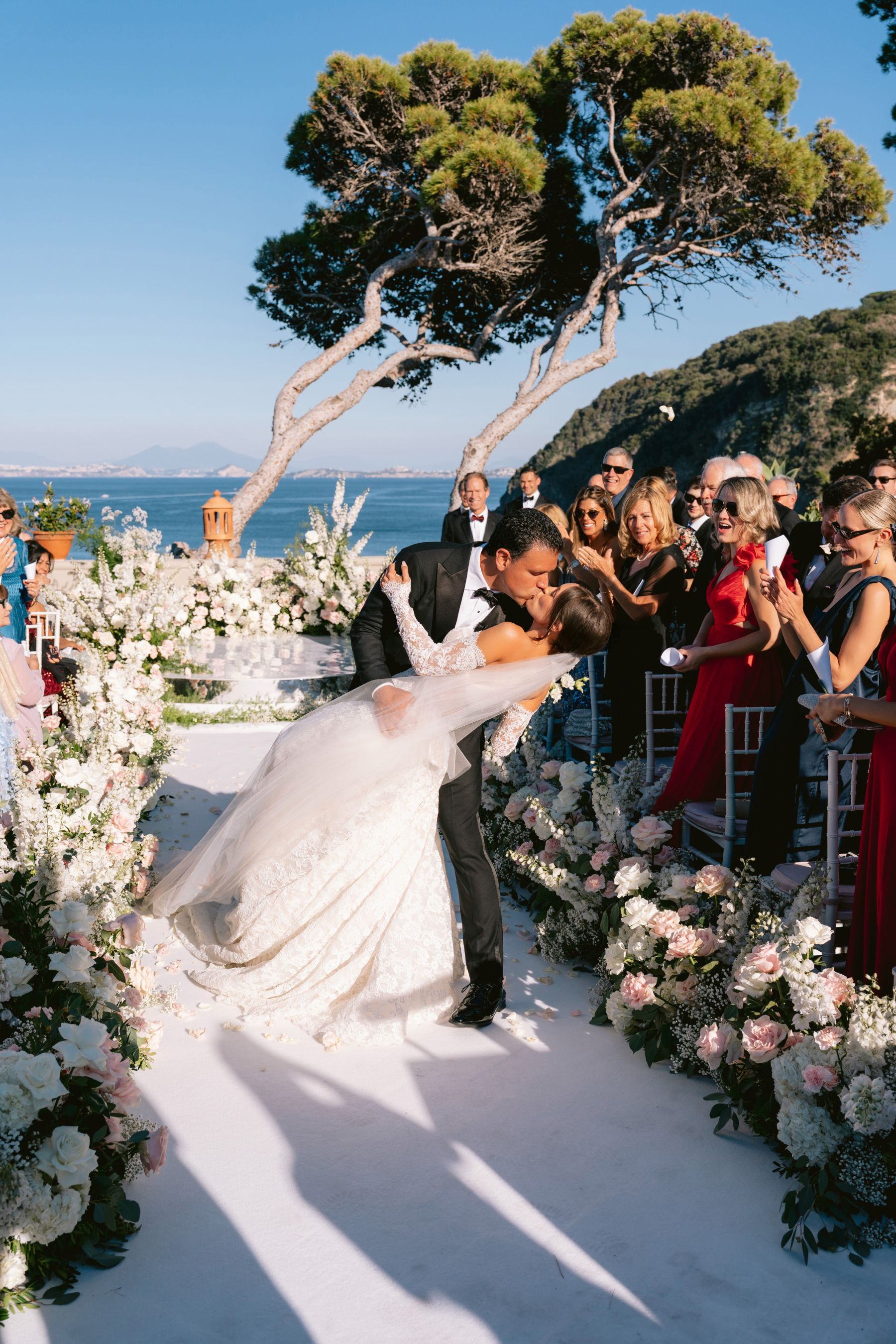 A Train Strike, a Bag of Chips, and a Cloudless Sky: Casey &amp; Anthony's Wedding at Mezzatorre photo
