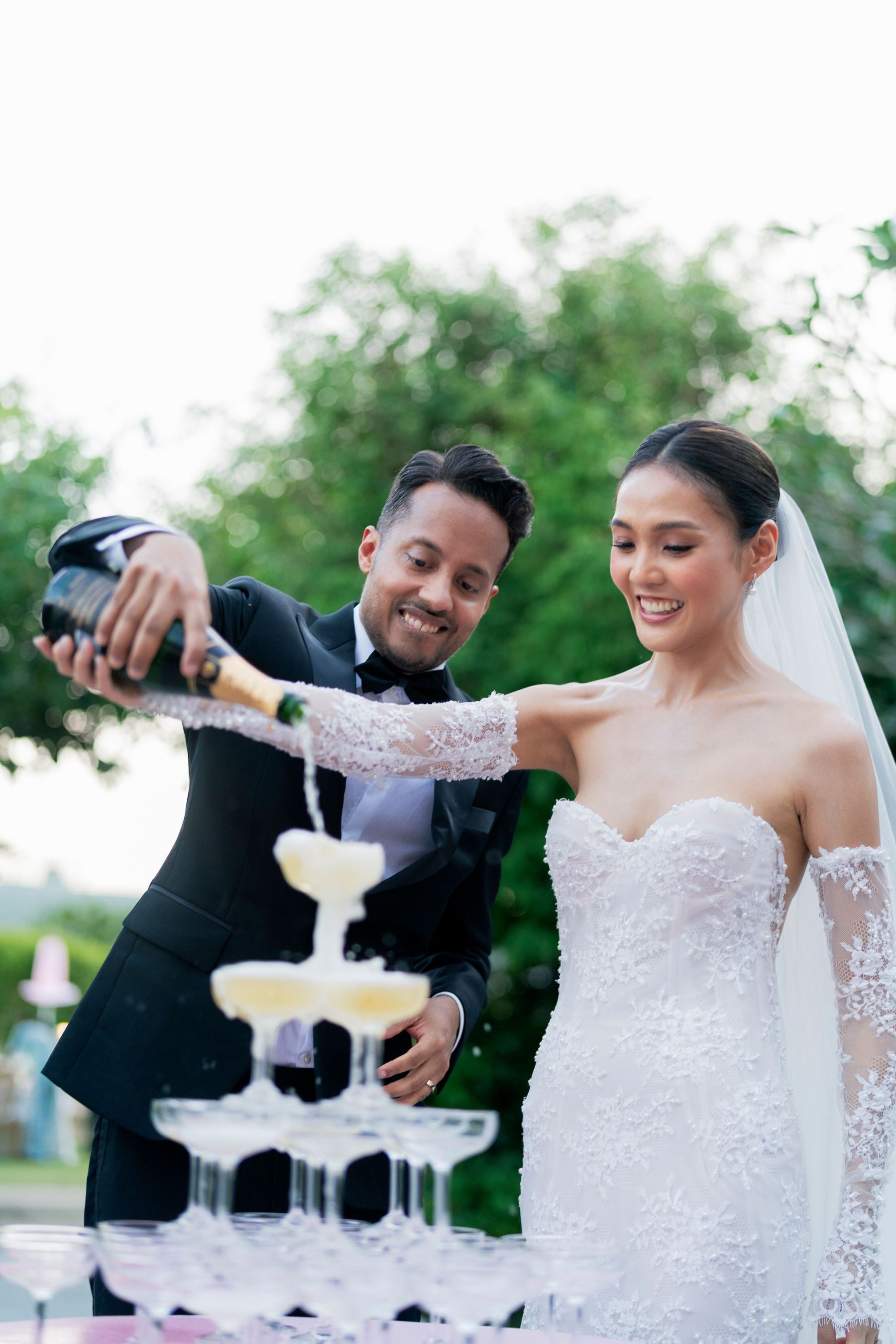 He Took 163 Flights to Get to Her: Kiki &amp; Thavidu's Wedding at COMO Point Yamu, Phuket photo