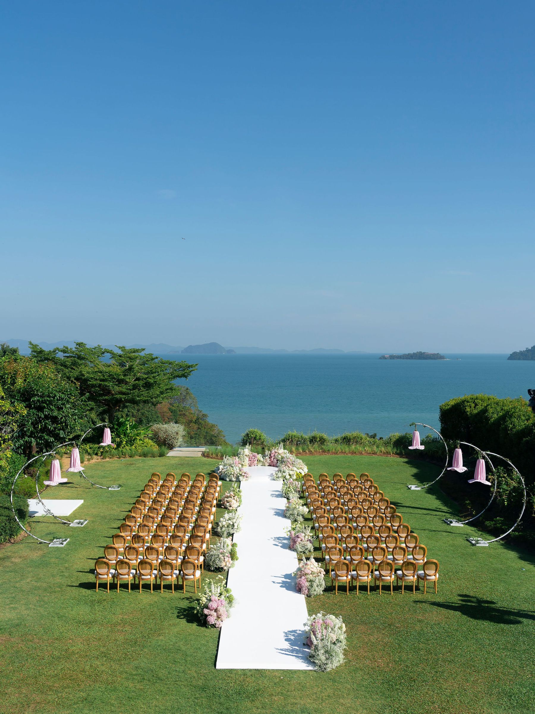 He Took 163 Flights to Get to Her: Kiki &amp; Thavidu's Wedding at COMO Point Yamu, Phuket photo