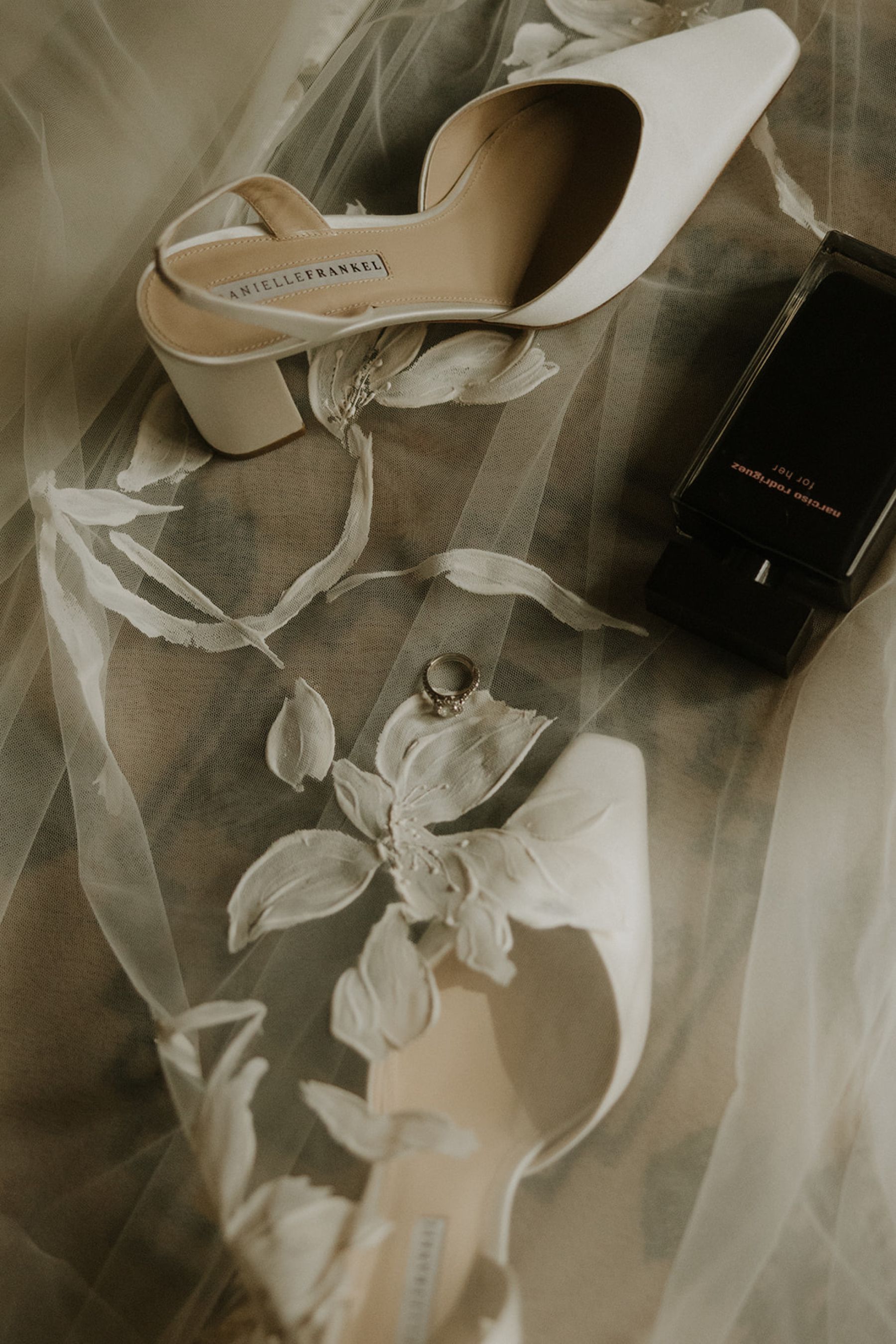 A Garden Party, a Hacienda Chapel, and a Tequila Train: Viviana &amp; Alex's Wedding at Herencia de Allende photo