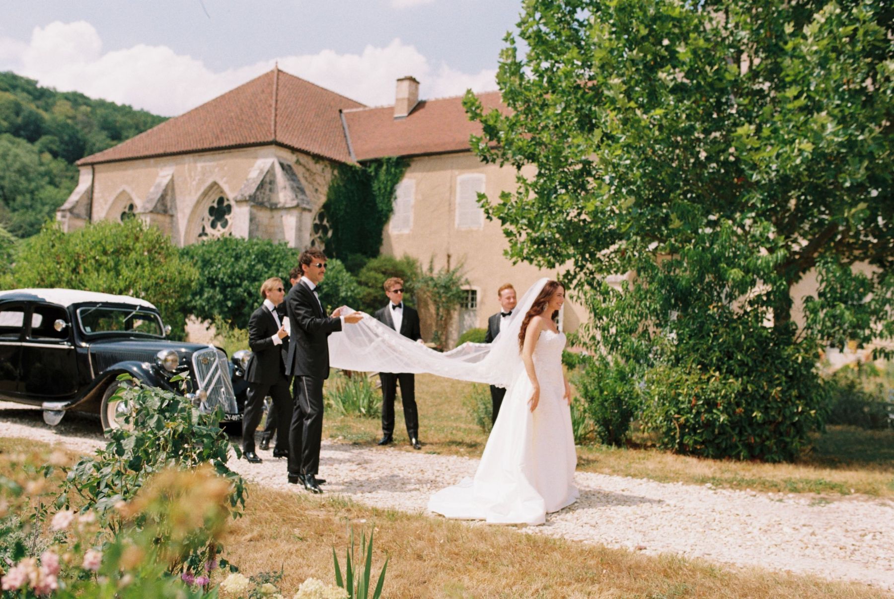 Look at Me, I Have Something to Ask You: Léanne &amp; Louis's Wedding at a Burgundy Abbey photo