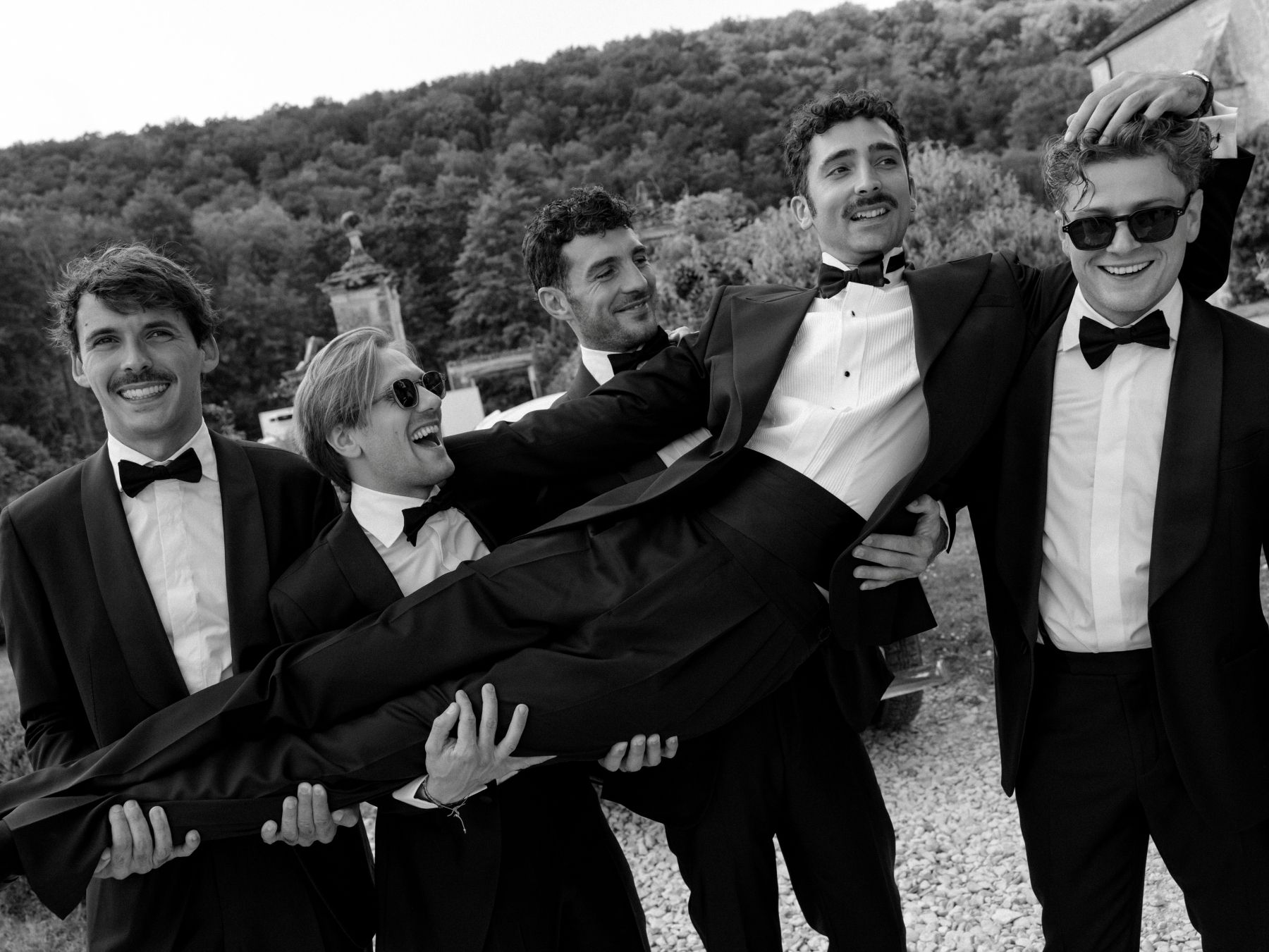 Look at Me, I Have Something to Ask You: Léanne &amp; Louis's Wedding at a Burgundy Abbey photo