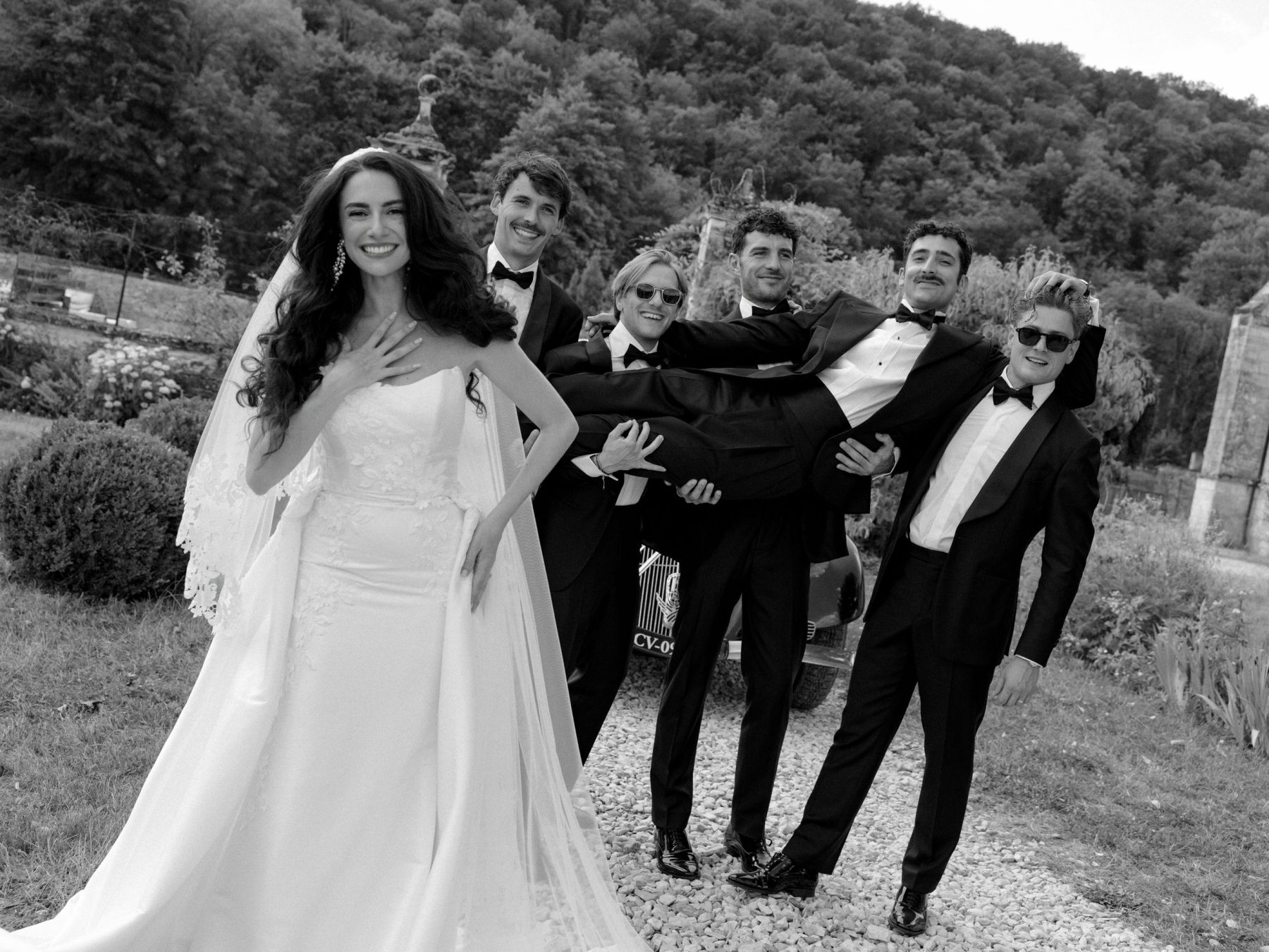 Look at Me, I Have Something to Ask You: Léanne &amp; Louis's Wedding at a Burgundy Abbey photo