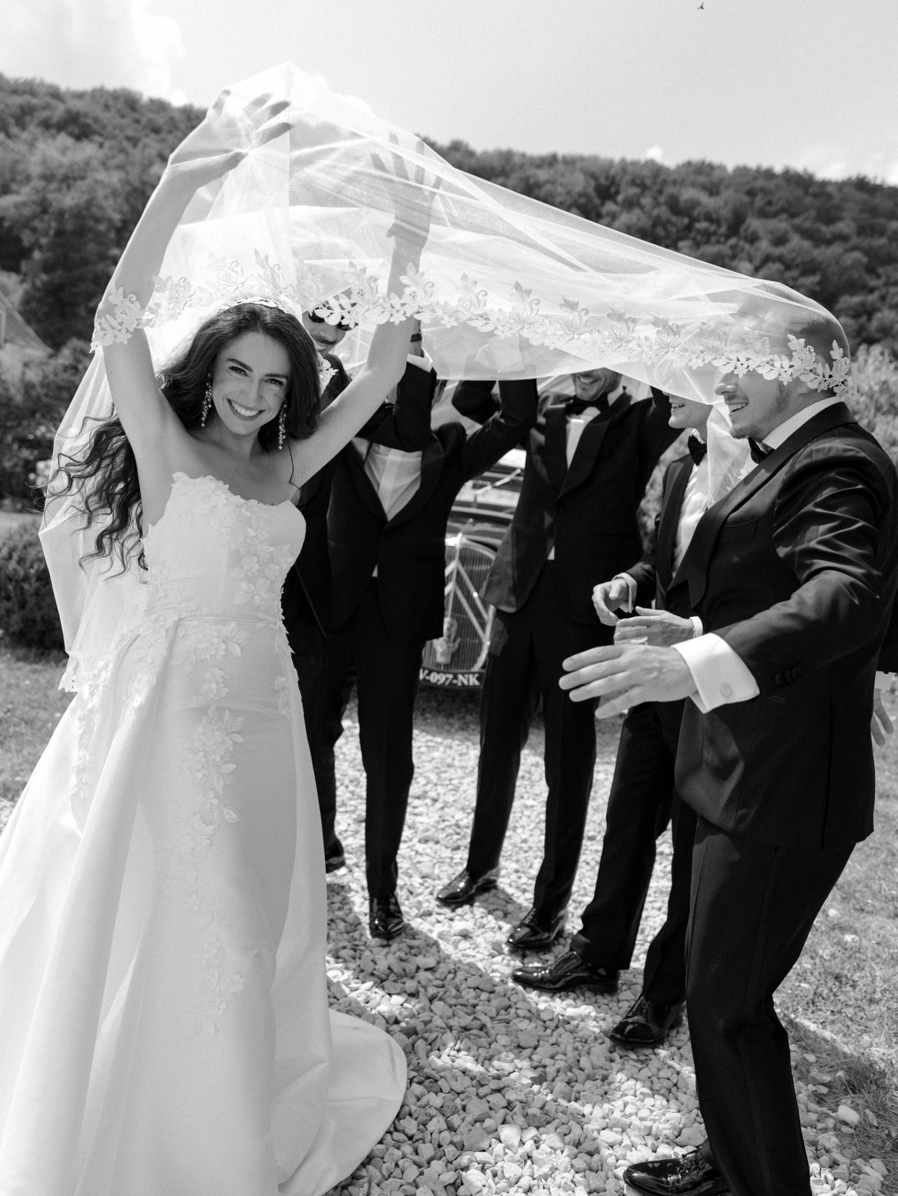Look at Me, I Have Something to Ask You: Léanne &amp; Louis's Wedding at a Burgundy Abbey photo