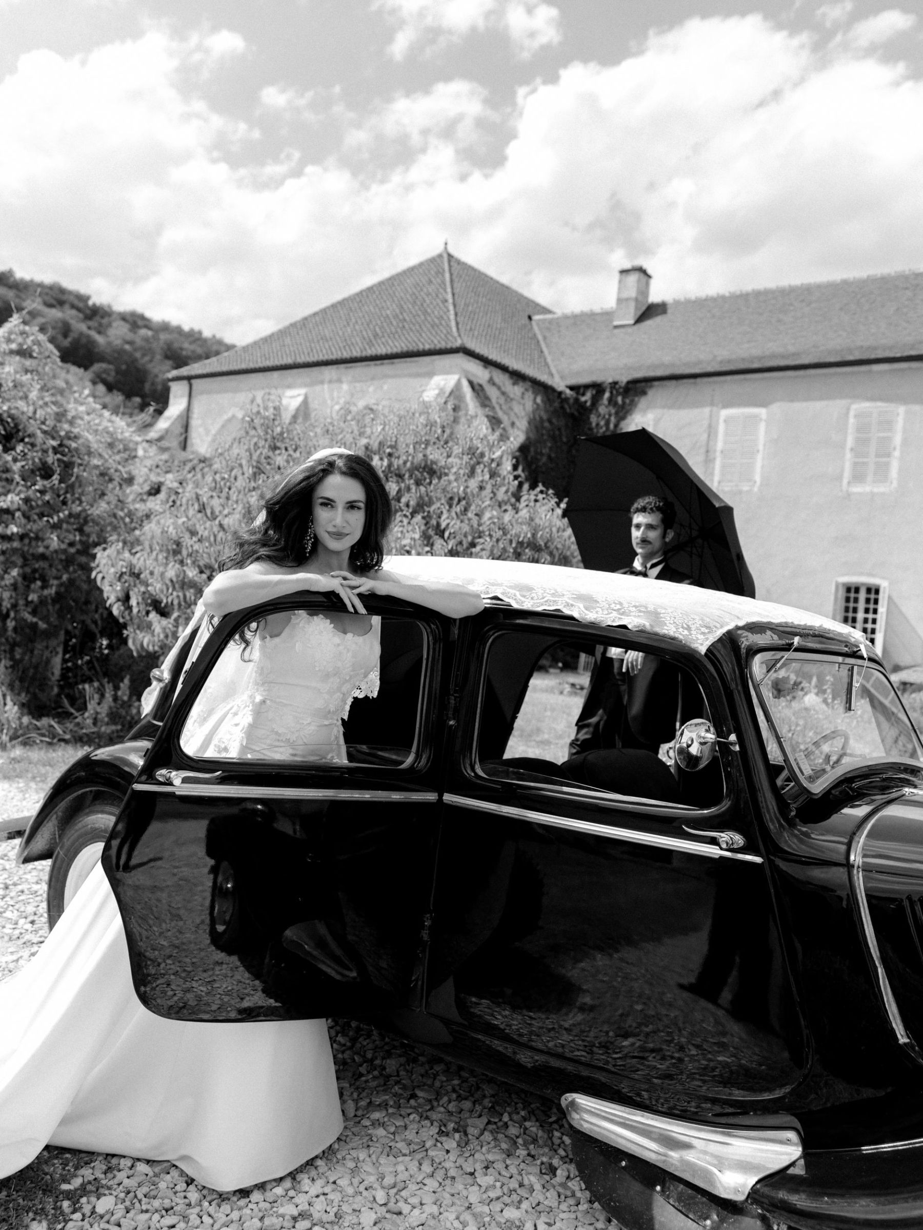 Look at Me, I Have Something to Ask You: Léanne &amp; Louis's Wedding at a Burgundy Abbey photo