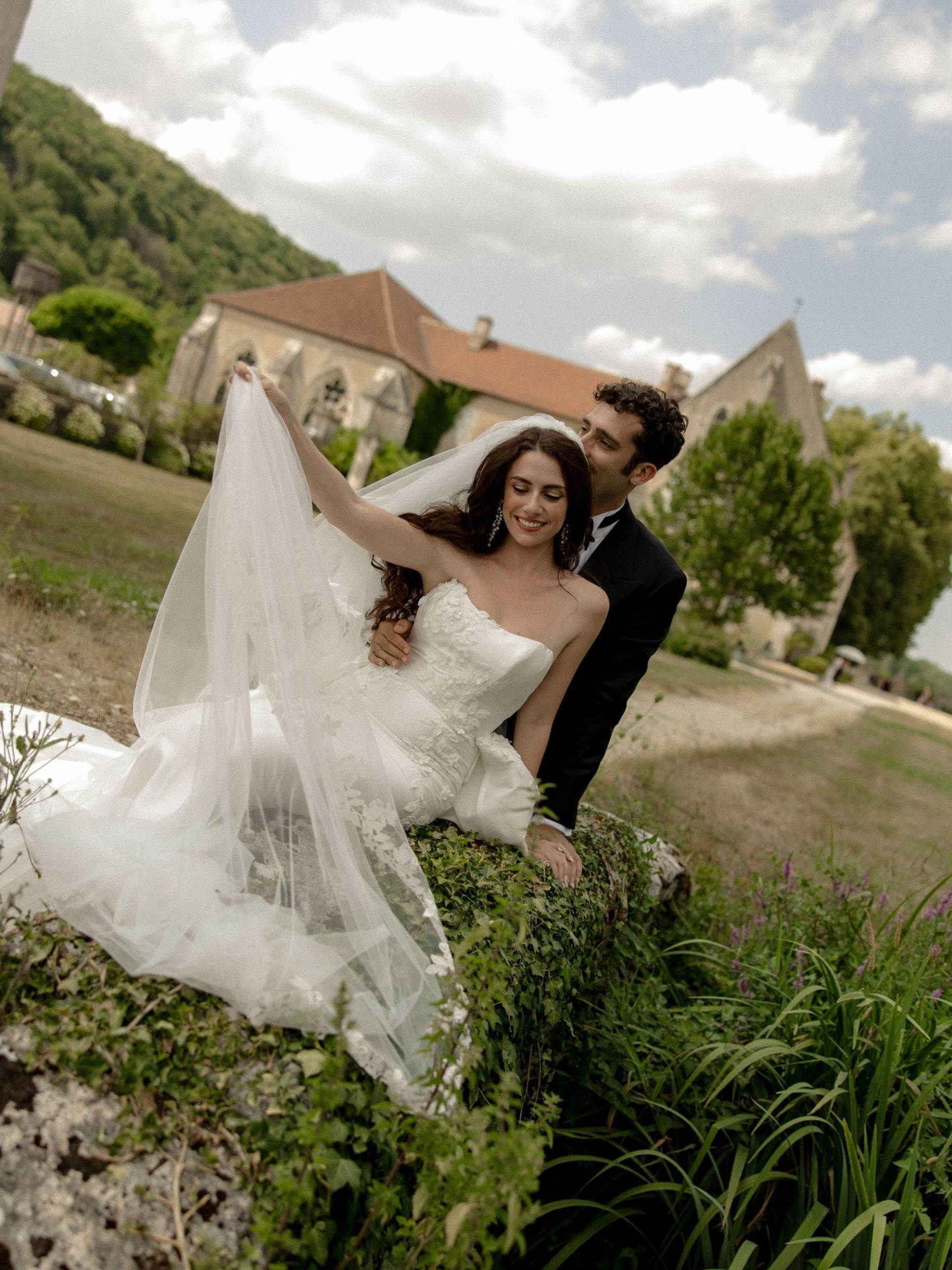 Look at Me, I Have Something to Ask You: Léanne &amp; Louis's Wedding at a Burgundy Abbey photo