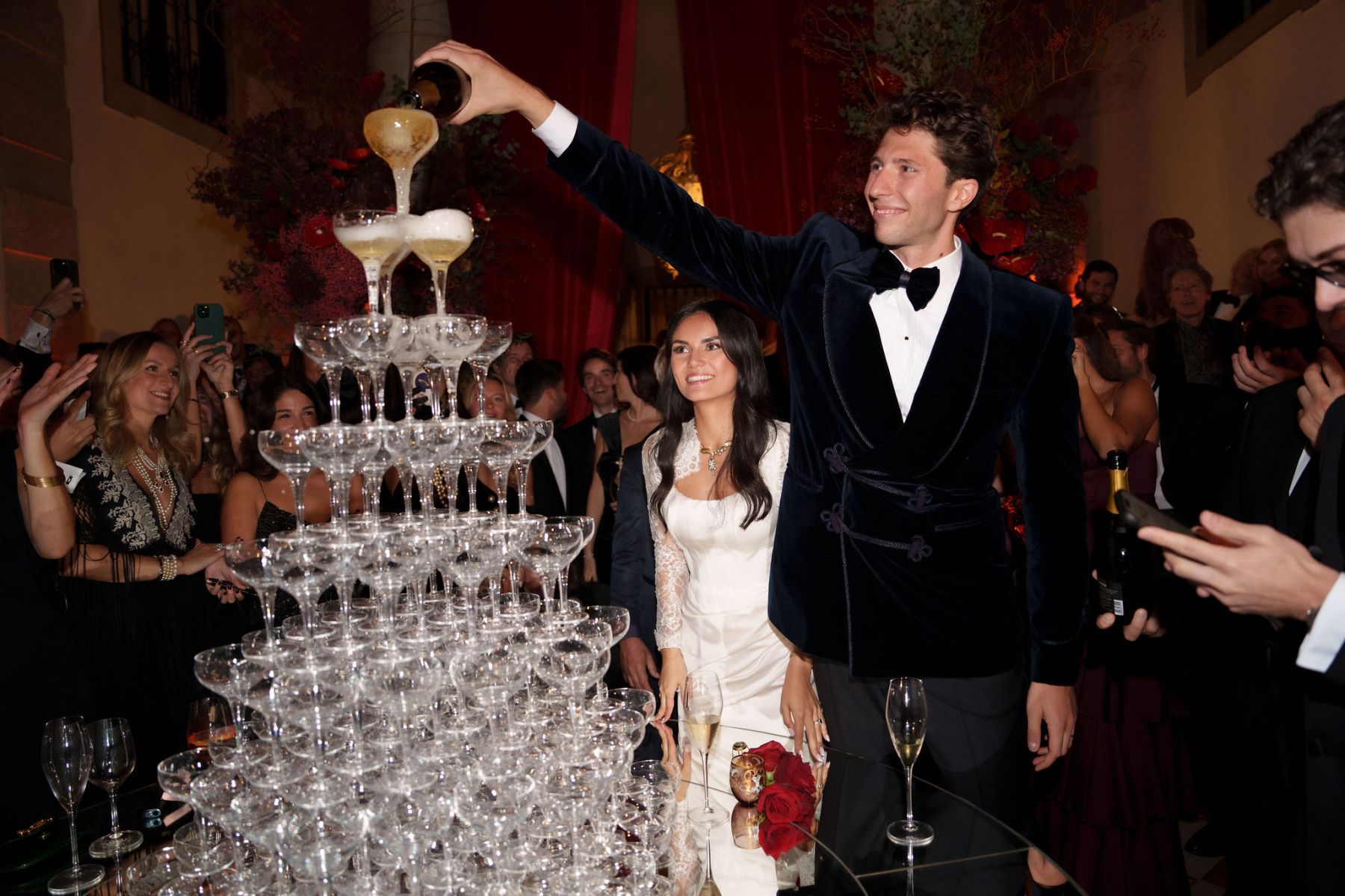 A Modern Venetian Ball: Claire &amp; Arthur's Wedding at Palazzo Pisani Moretta photo