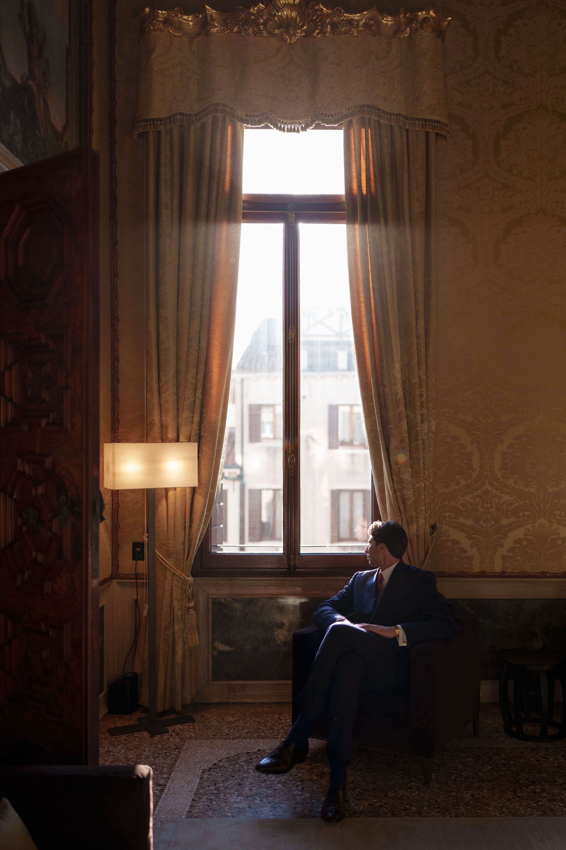 A Modern Venetian Ball: Claire &amp; Arthur's Wedding at Palazzo Pisani Moretta photo