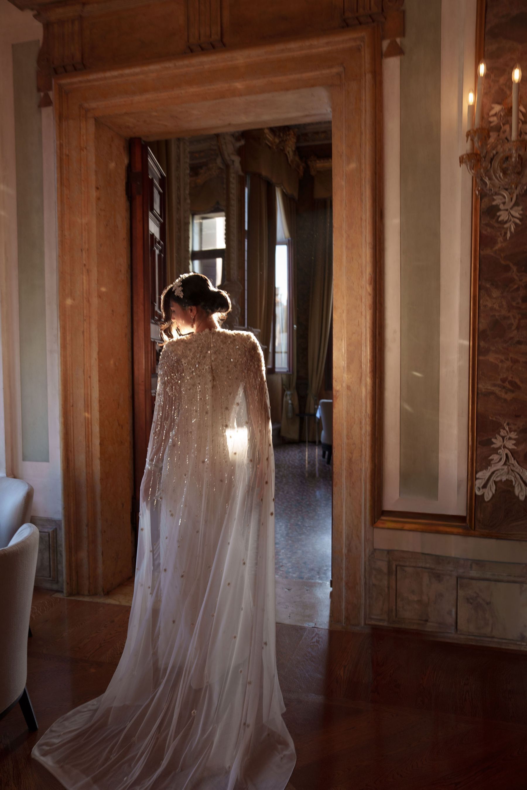A Modern Venetian Ball: Claire &amp; Arthur's Wedding at Palazzo Pisani Moretta photo