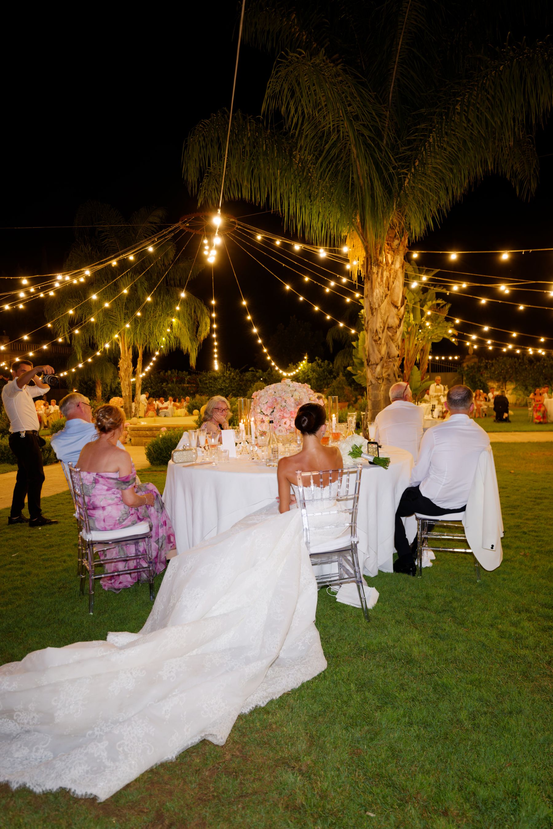 Timeless Elegance and a Surprise Opera Singer: Hana &amp; Benjamin's Wedding in Puglia photo