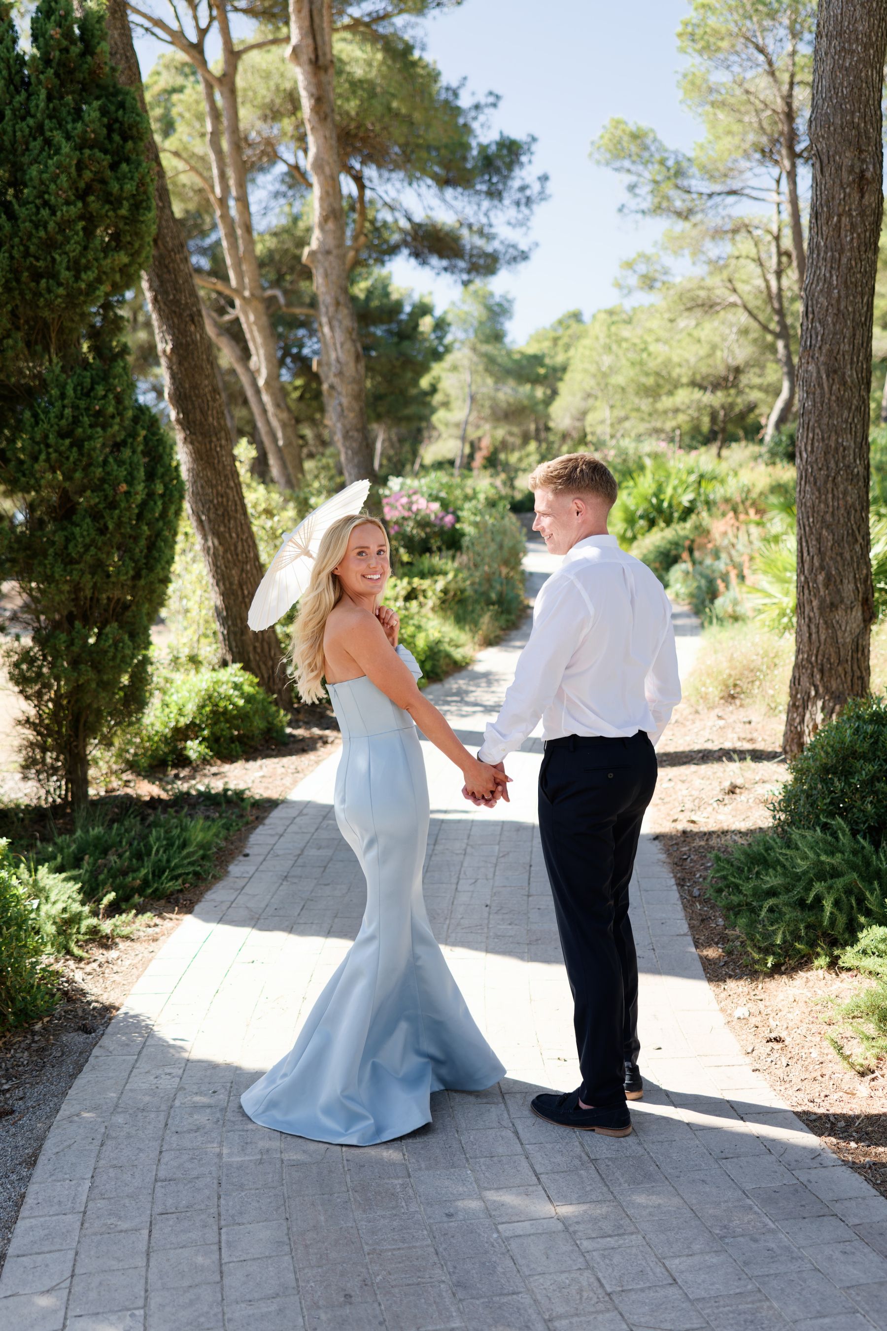 A South of France Weekend to Remember: Jasmine &amp; Max’s Wedding at Château l’Hospitalet photo