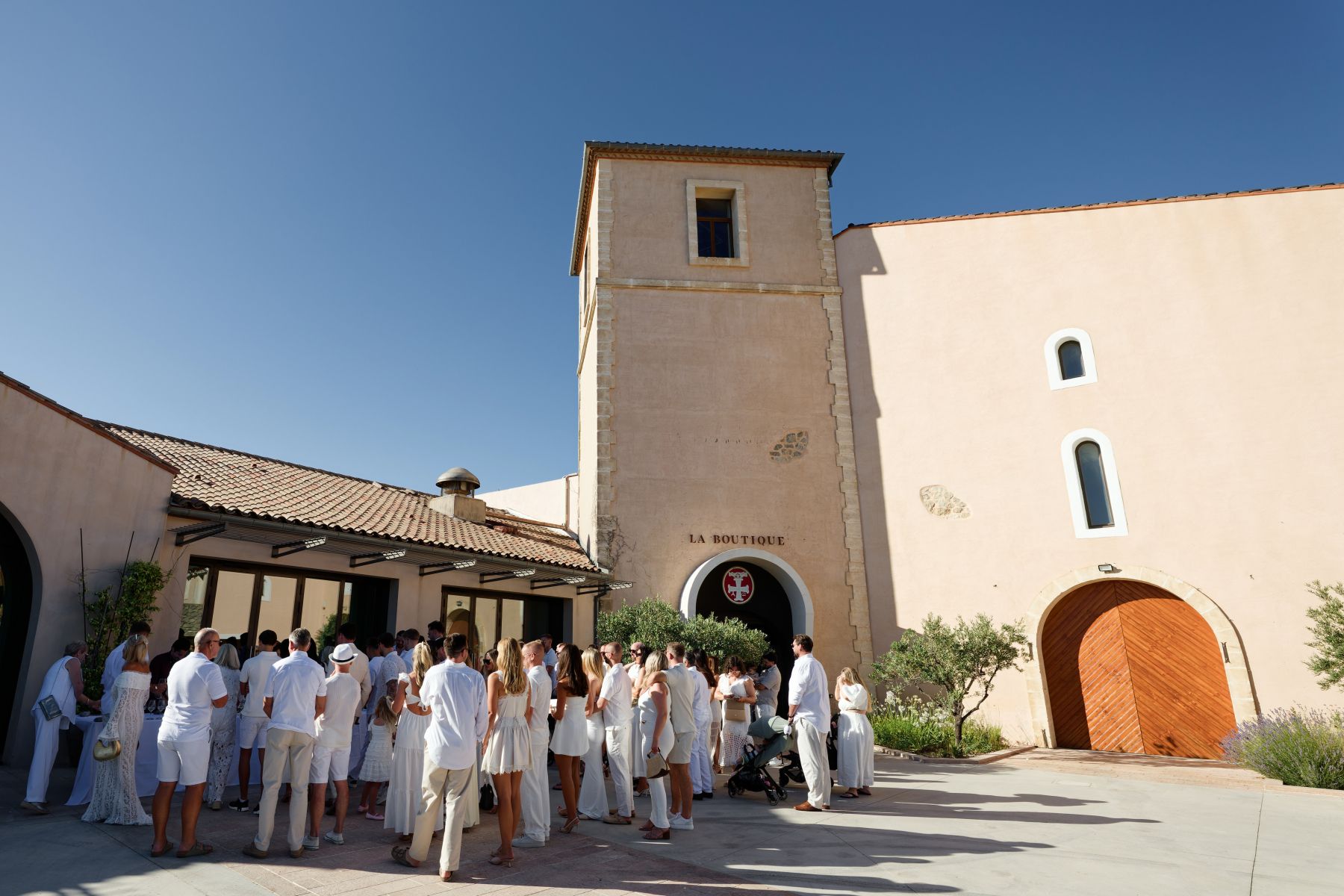 A South of France Weekend to Remember: Jasmine &amp; Max’s Wedding at Château l’Hospitalet photo