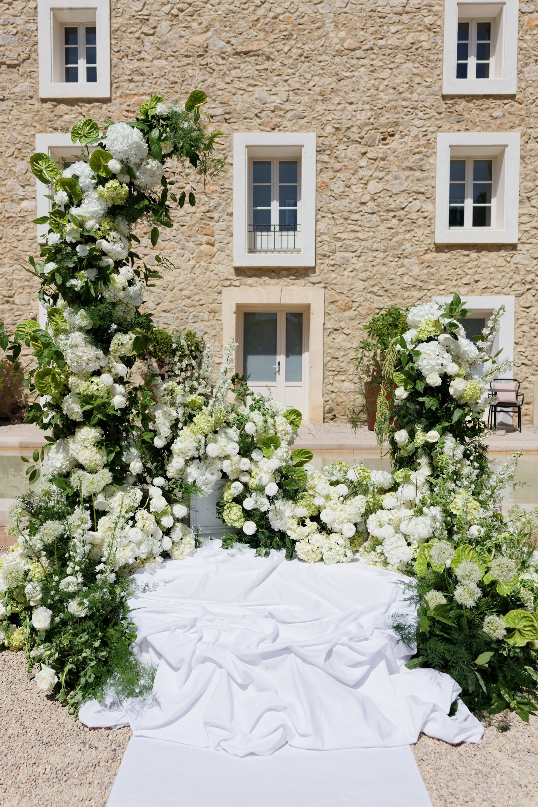 A South of France Weekend to Remember: Jasmine &amp; Max’s Wedding at Château l’Hospitalet photo