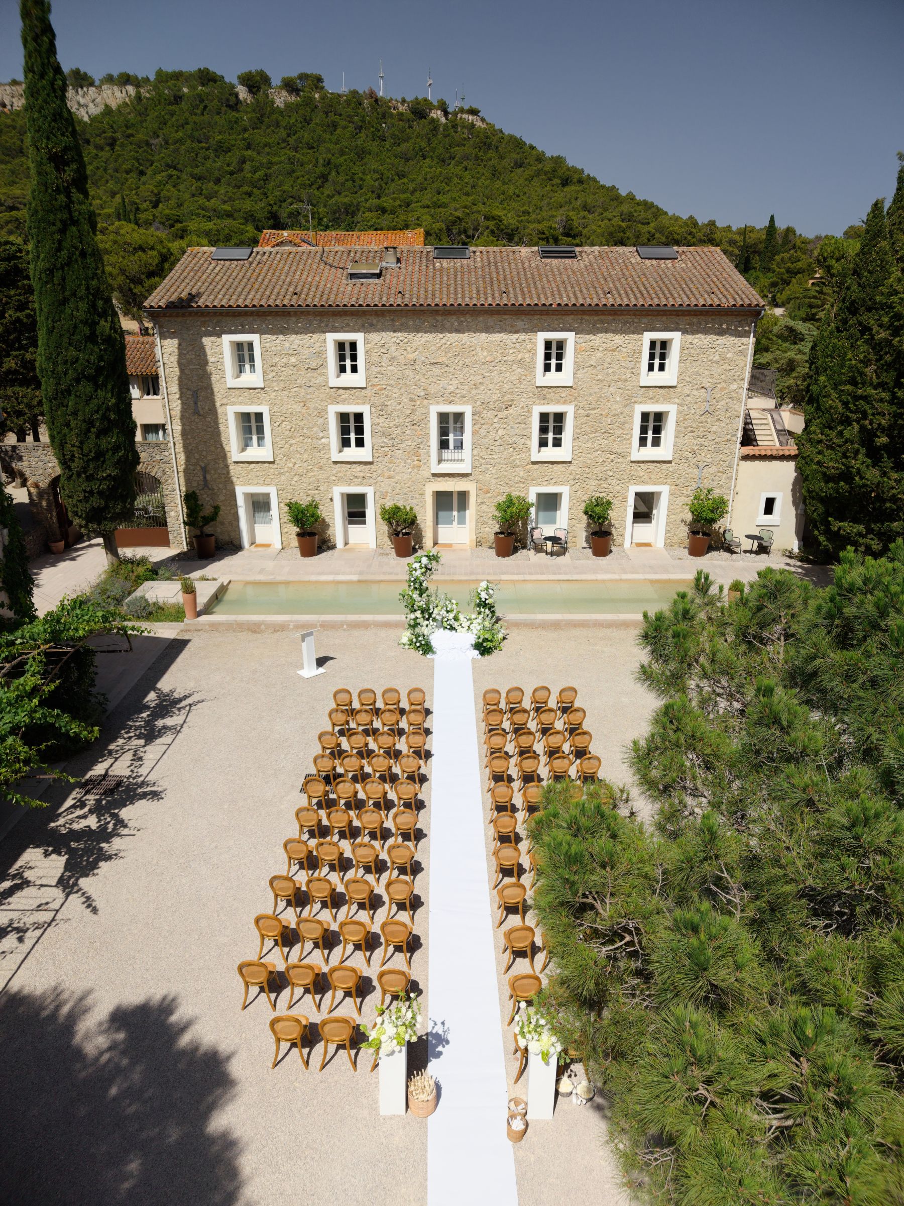 A South of France Weekend to Remember: Jasmine &amp; Max’s Wedding at Château l’Hospitalet photo