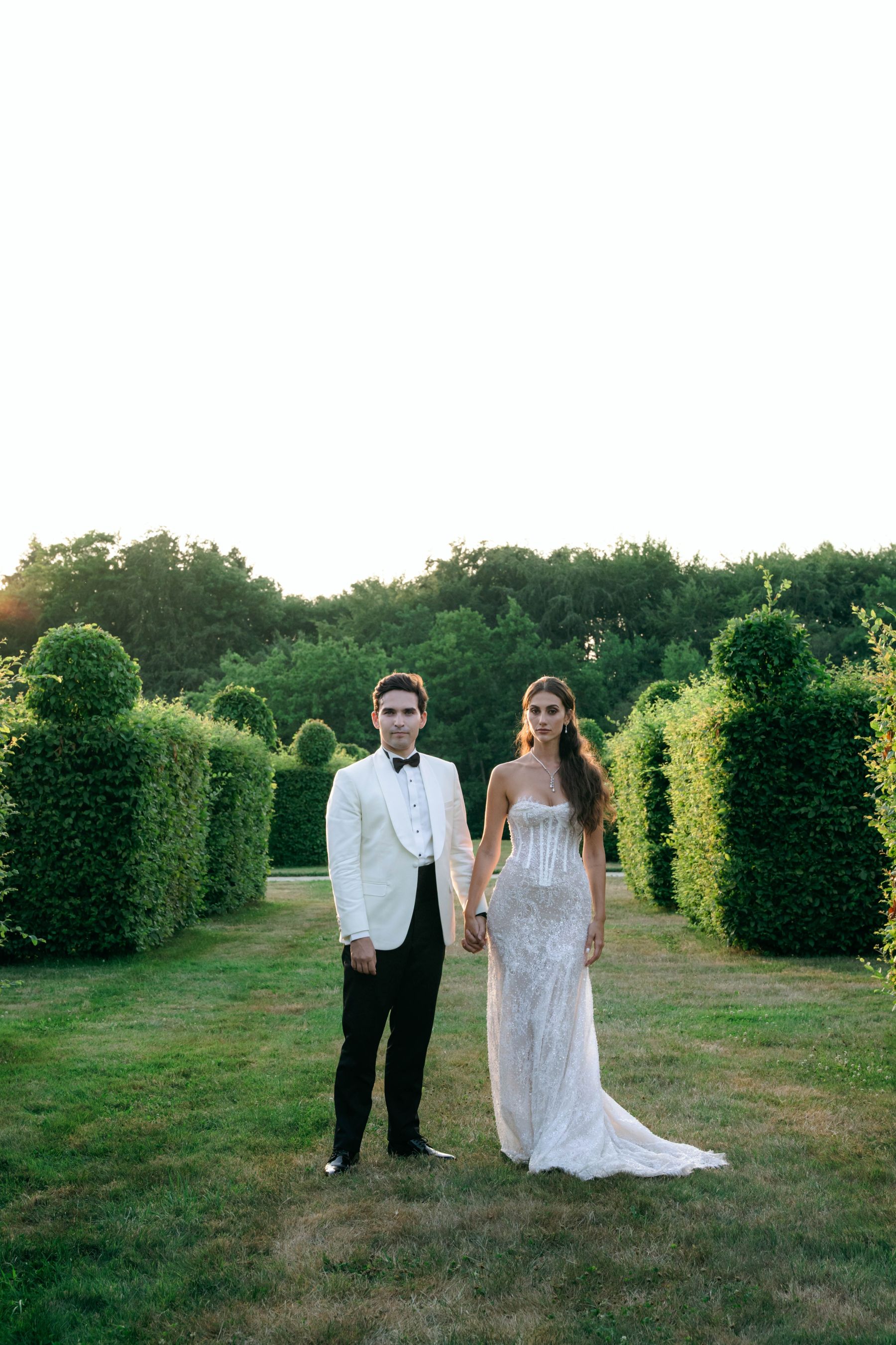 35 Countries, Four Cats and One Medieval Château: Şeyma &amp; Valérian's Wedding at Château du Rocher Portail photo