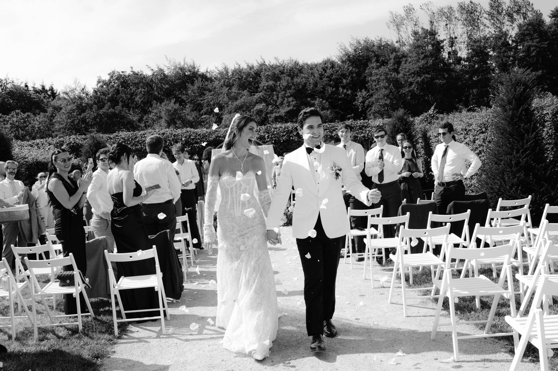 35 Countries, Four Cats and One Medieval Château: Şeyma &amp; Valérian's Wedding at Château du Rocher Portail photo