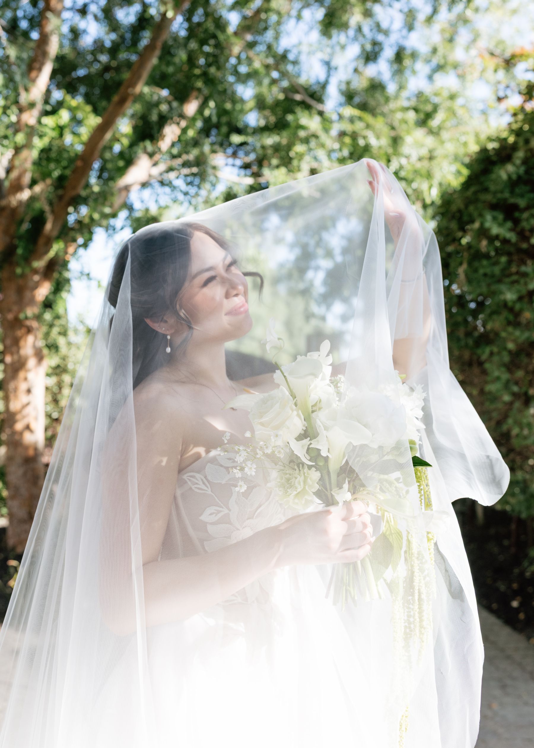 Coffee From Their First Date and Diamonds From Her Mother's Ring: Cindy &amp; Ryan's Wedding at Casa Real photo