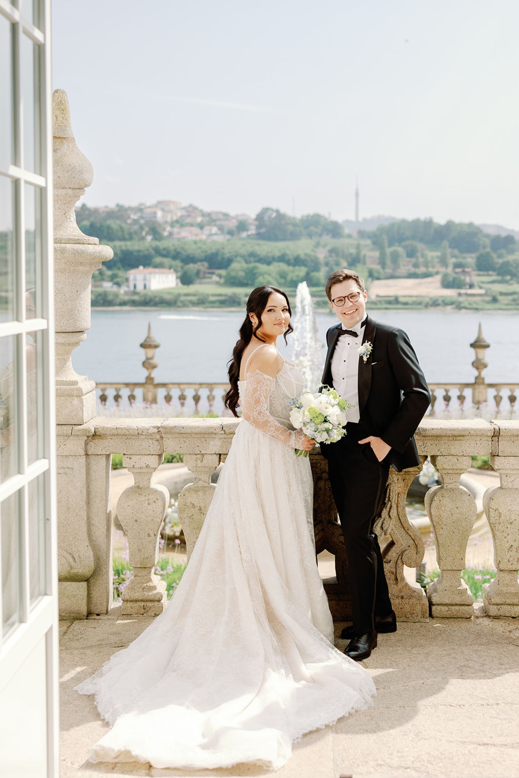 No Cake, All Fireworks: Hannah &amp; James's Wedding at Pestana Palácio do Freixo photo