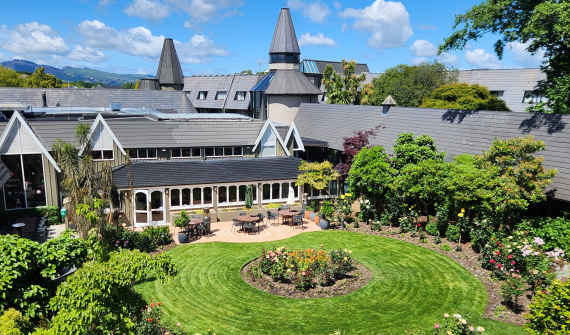 Chateau on the Park, a DoubleTree by Hilton