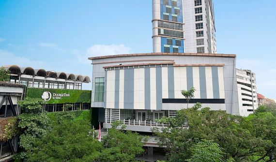 DoubleTree by Hilton Surabaya