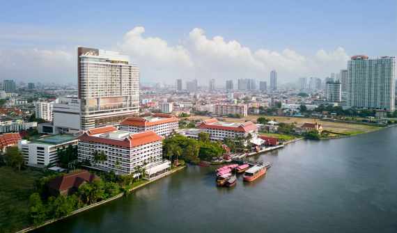 Anantara Riverside Bangkok Resort