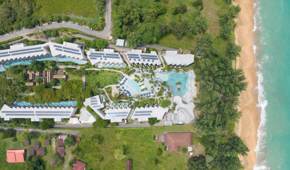 Le Méridien Phuket Mai Khao Beach Resort