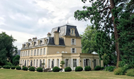 Château La Chenevière
