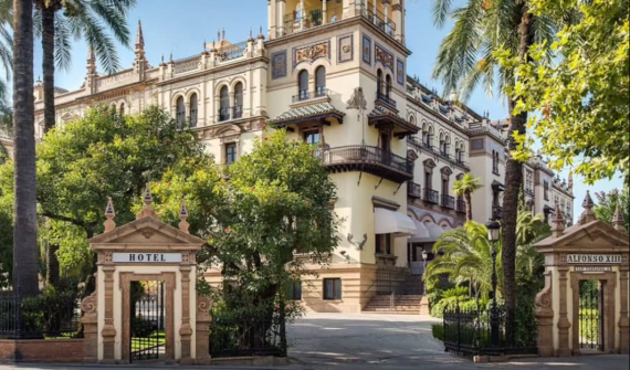 Hotel Alfonso XIII, a Luxury Collection Hotel