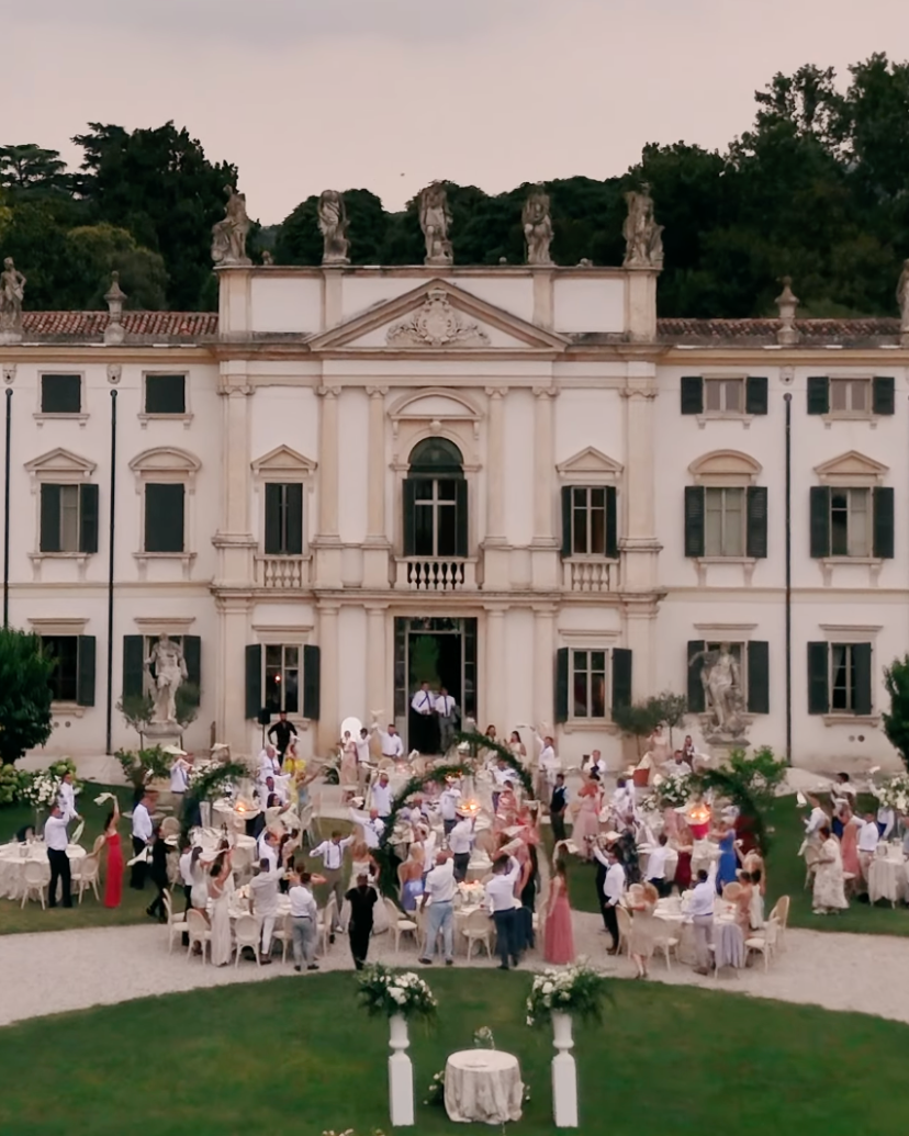 Feel 8 Studio Videographer