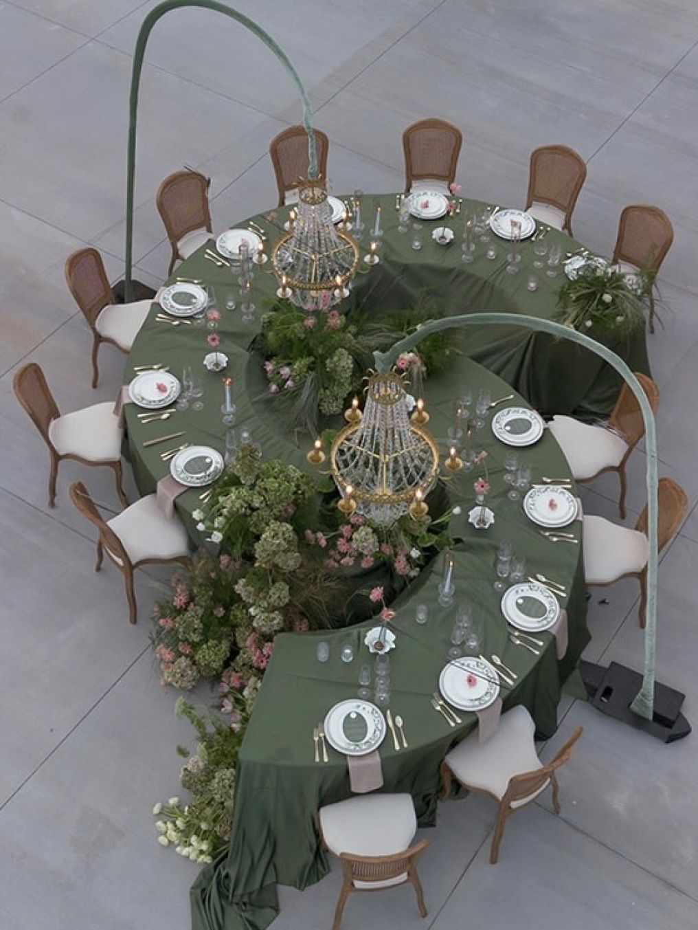 Petal and Peach Florist photo