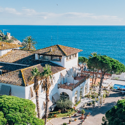 Hotel Roger de Flor Seleqtta