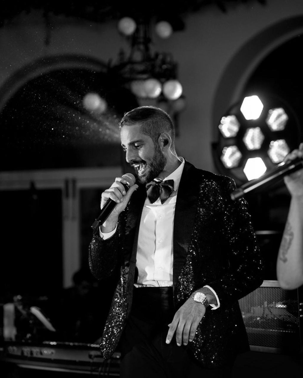 Riviera Music Show Music Band photo