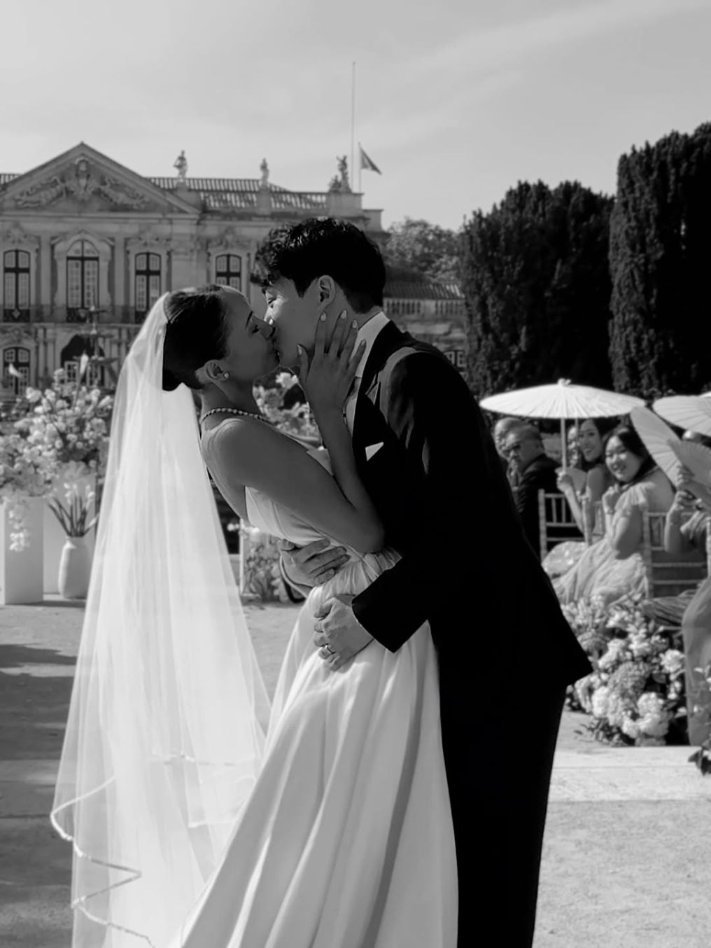 InWhite Content Creator photo