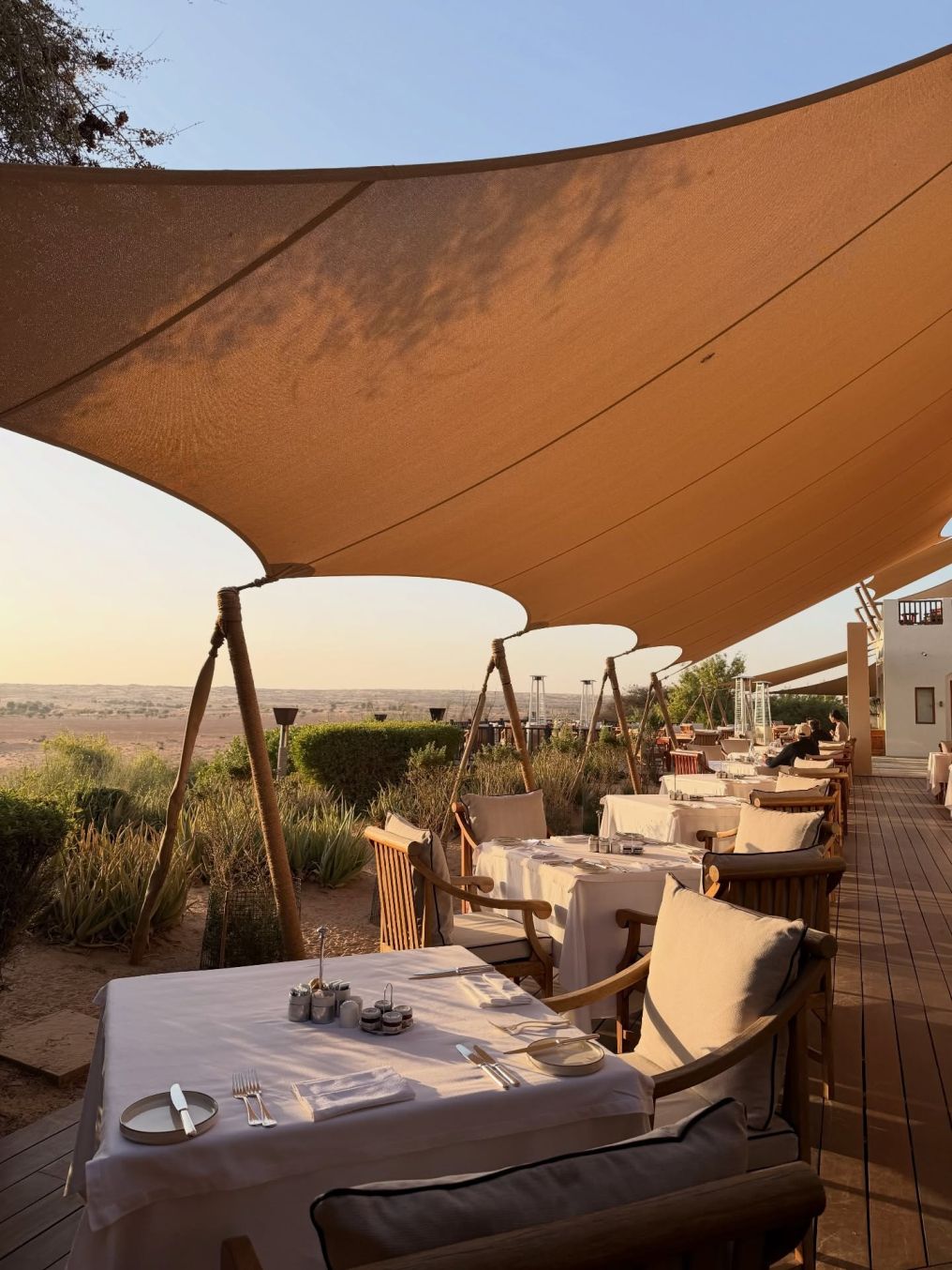 Al Maha Desert Resort & Spa