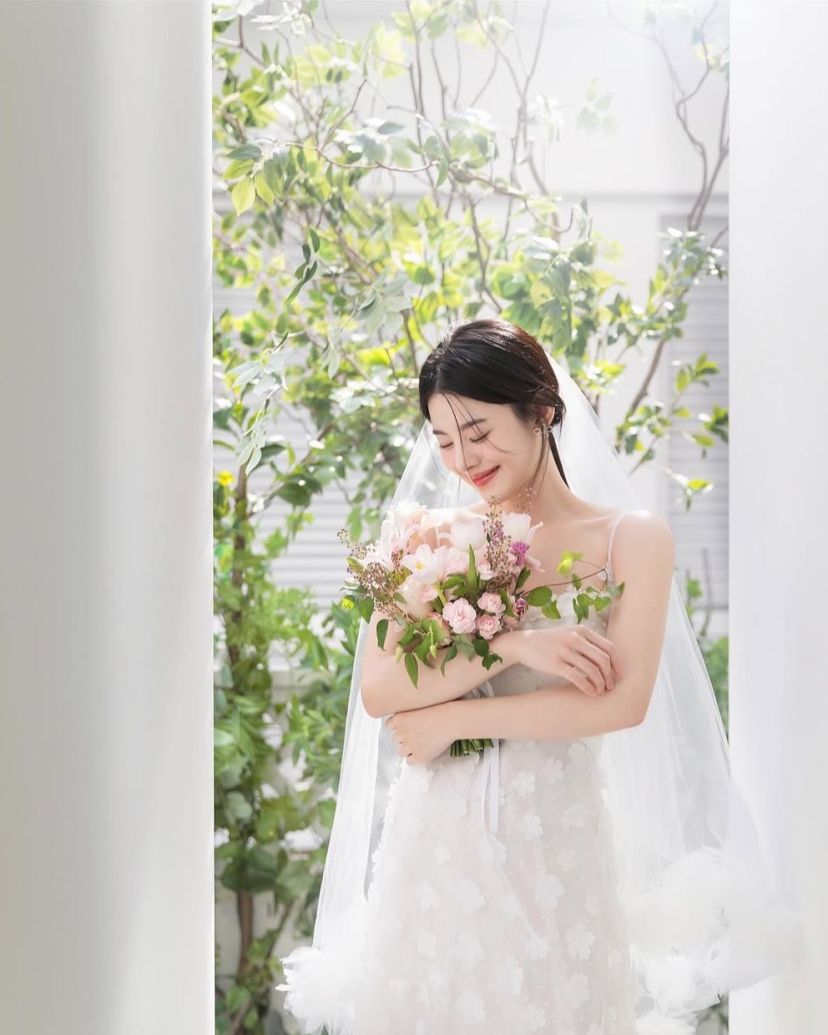 The Chungdam Studio Photographer