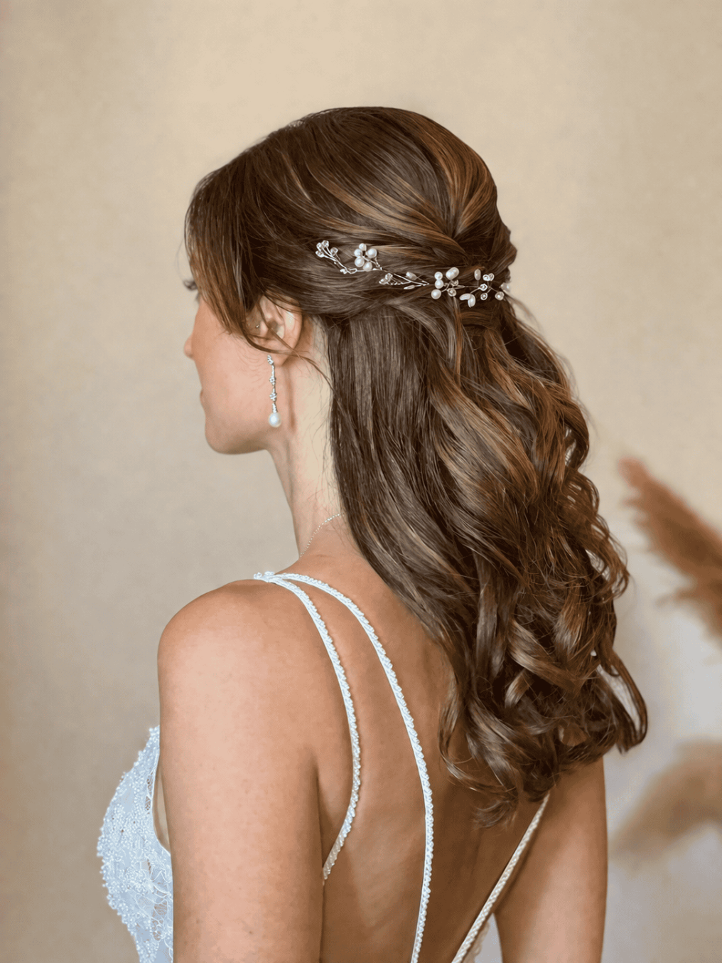 One Mirror Please Makeup Artist photo