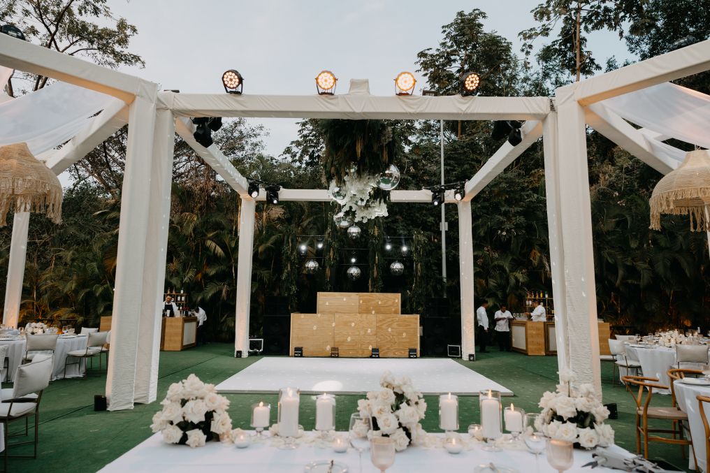 The Wedding Mexico Planner photo