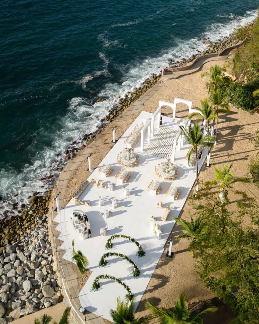 The Wedding Mexico Planner