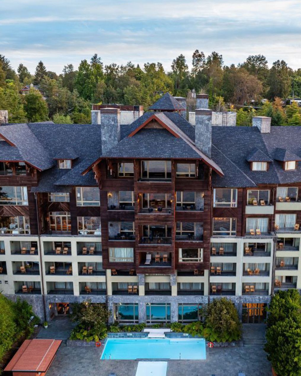 Park Lake Luxury Hotel Venue photo