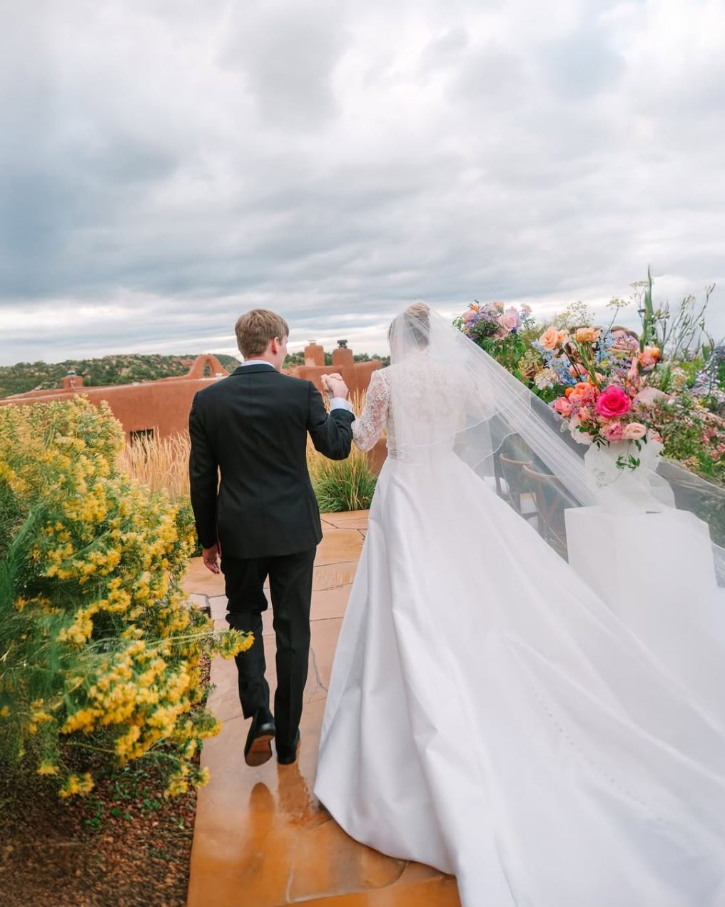 Just Lovely Weddings